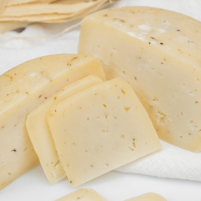 Queso De Cabra Con Trufa Negra Tuber Melanosporum_3