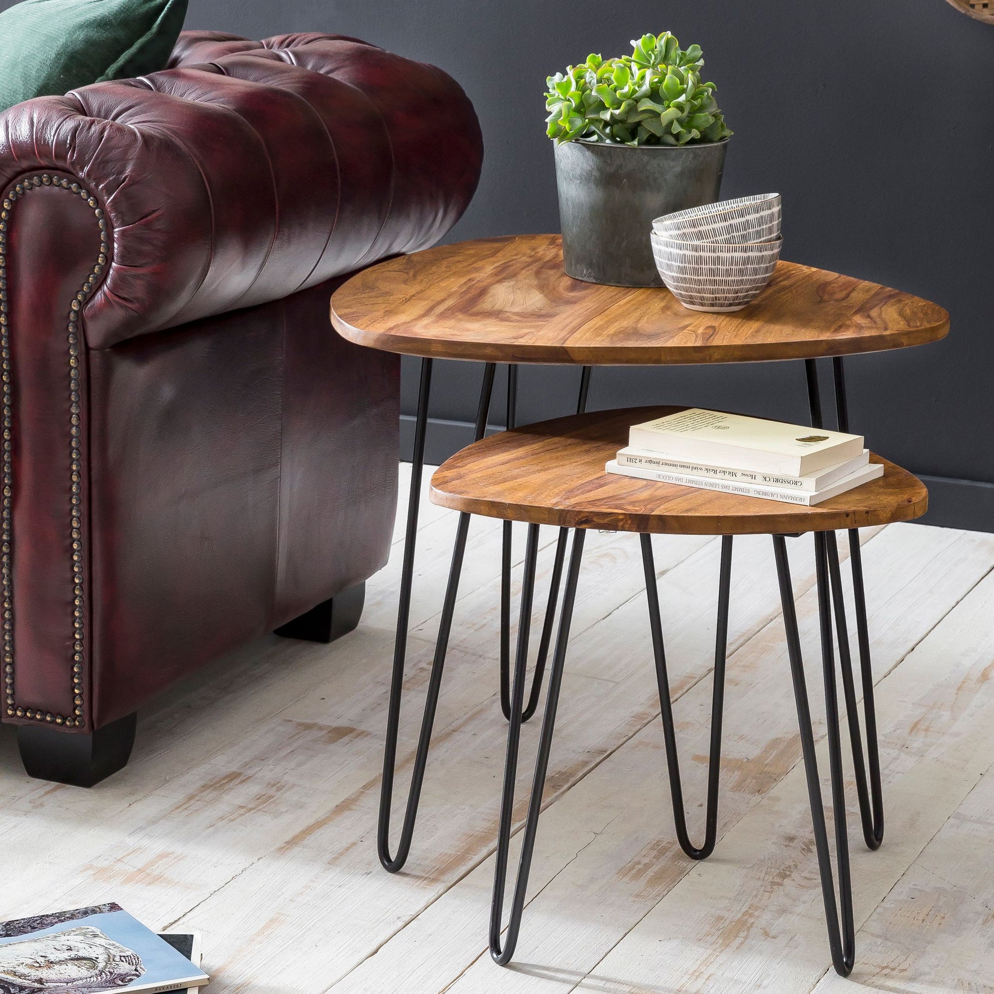 Mesa De Madera Sobria_1