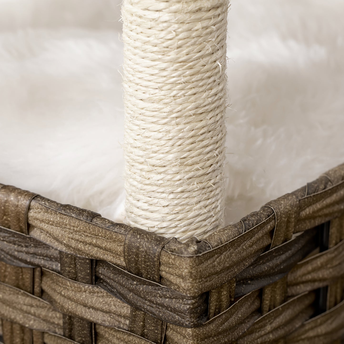 Pawhut Rascador Gatos De Ratán Con Cueva Camas Postes De Sisal Cojines Lavables_3