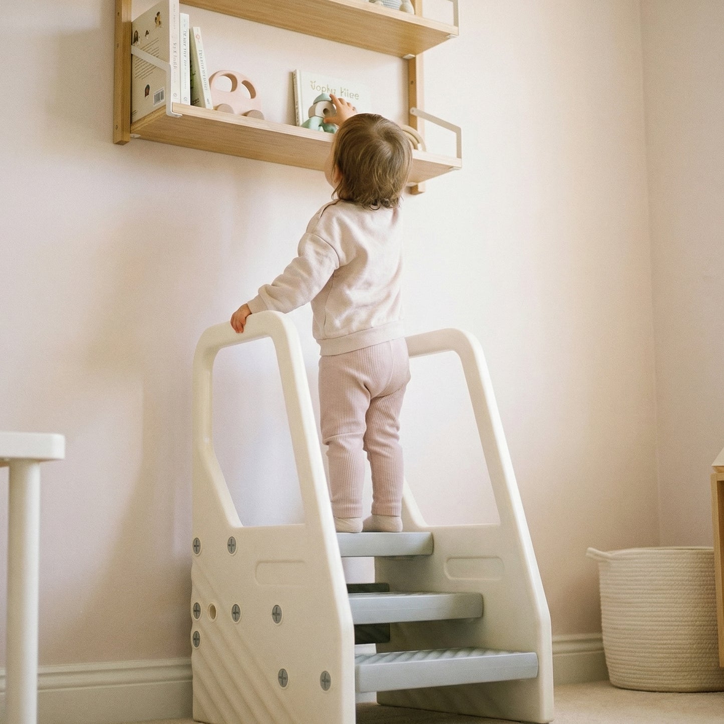 Taburete Para Niños Ajustable De 2 A 3 Peldaños Para Niños De 2-5 Años Gris_4