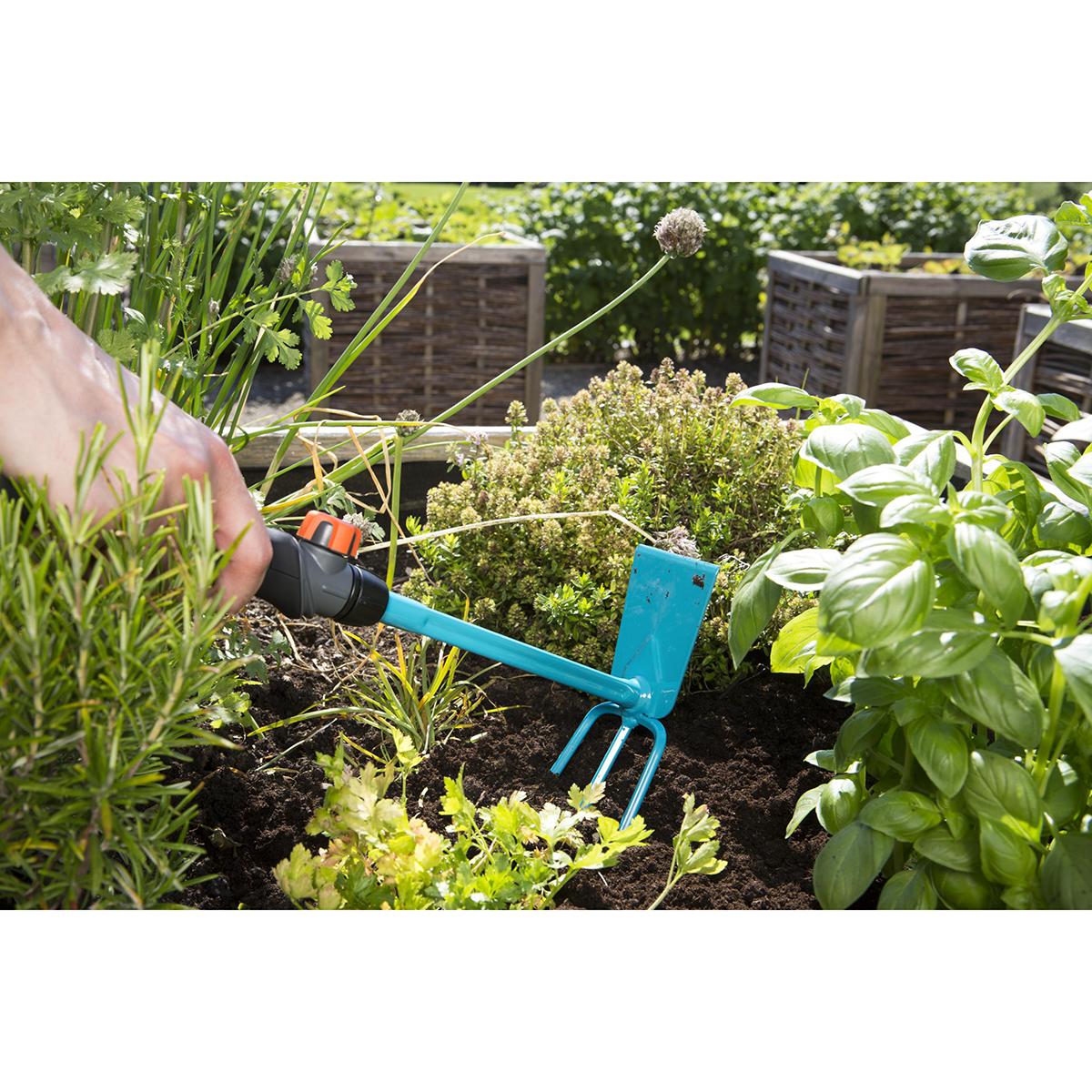 Azada tres dientes Combisystem Gardena