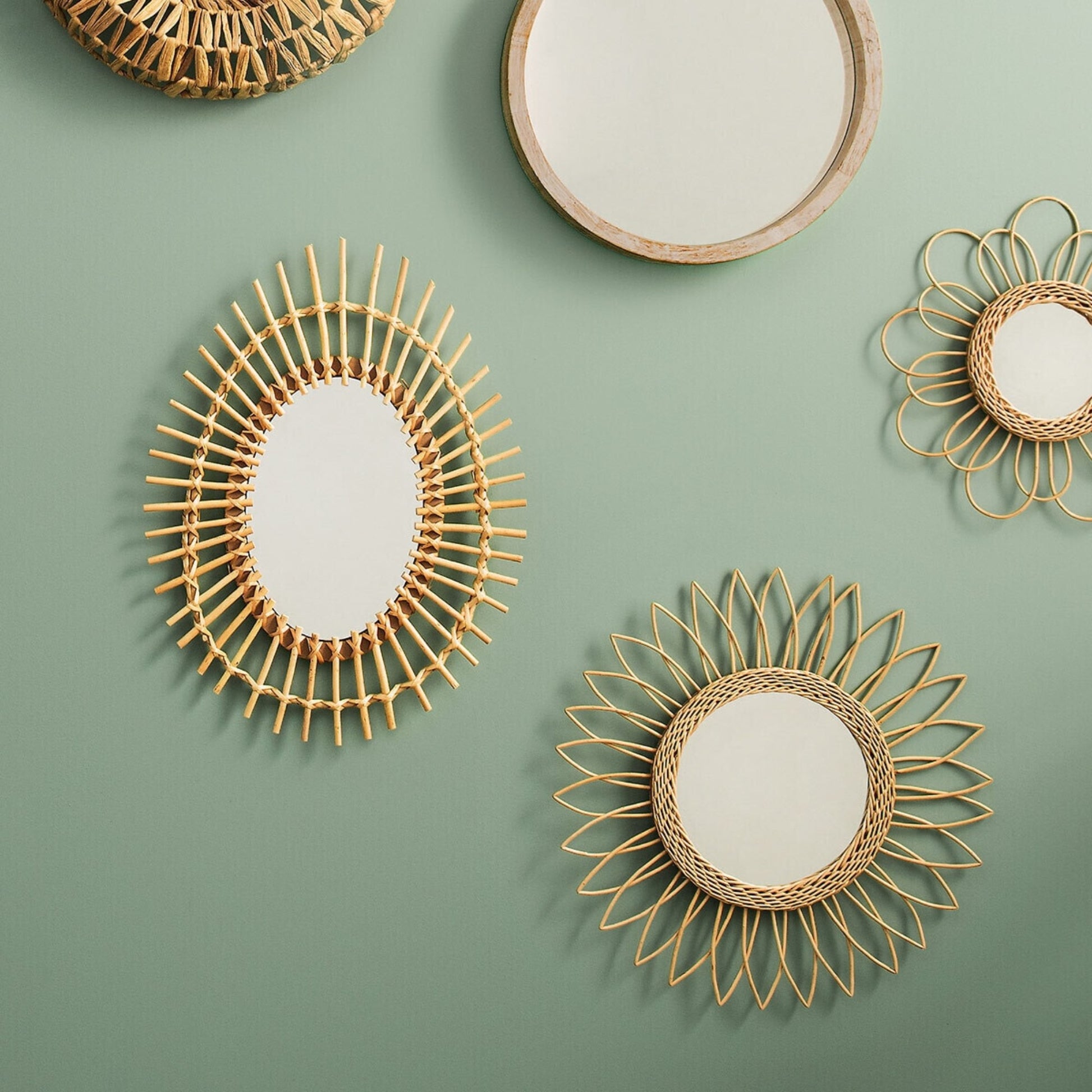 Espejo Ovalado Irma En Ratán 43x2,5x57,5