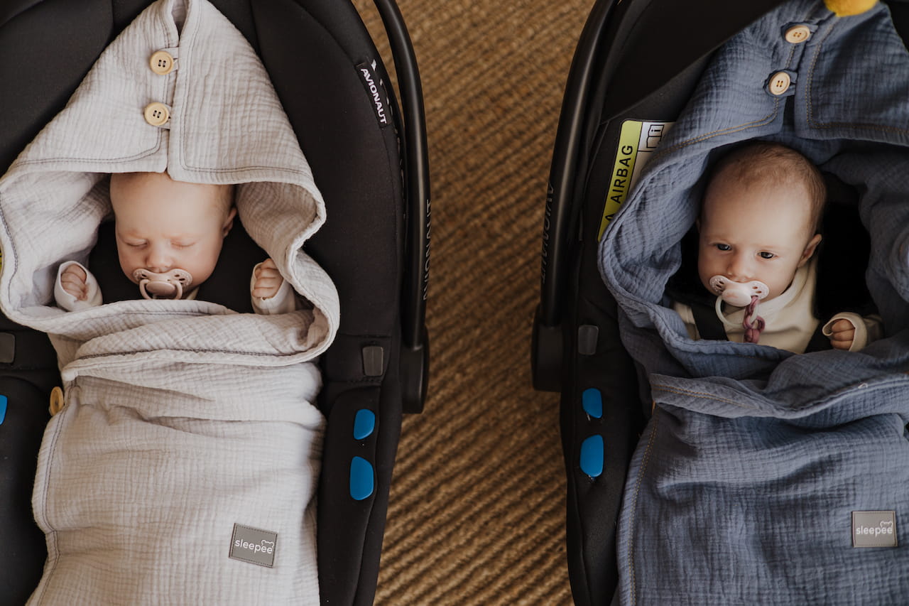 Saco Para Grupo 0 Unviersal Entretiempo Muselina Grey