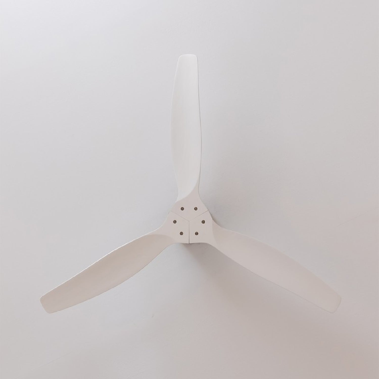 Cecotec Ventilador De Techo Sin Luz Energysilence Aero 5500 Aqua Black&white Connected Cecotec_2