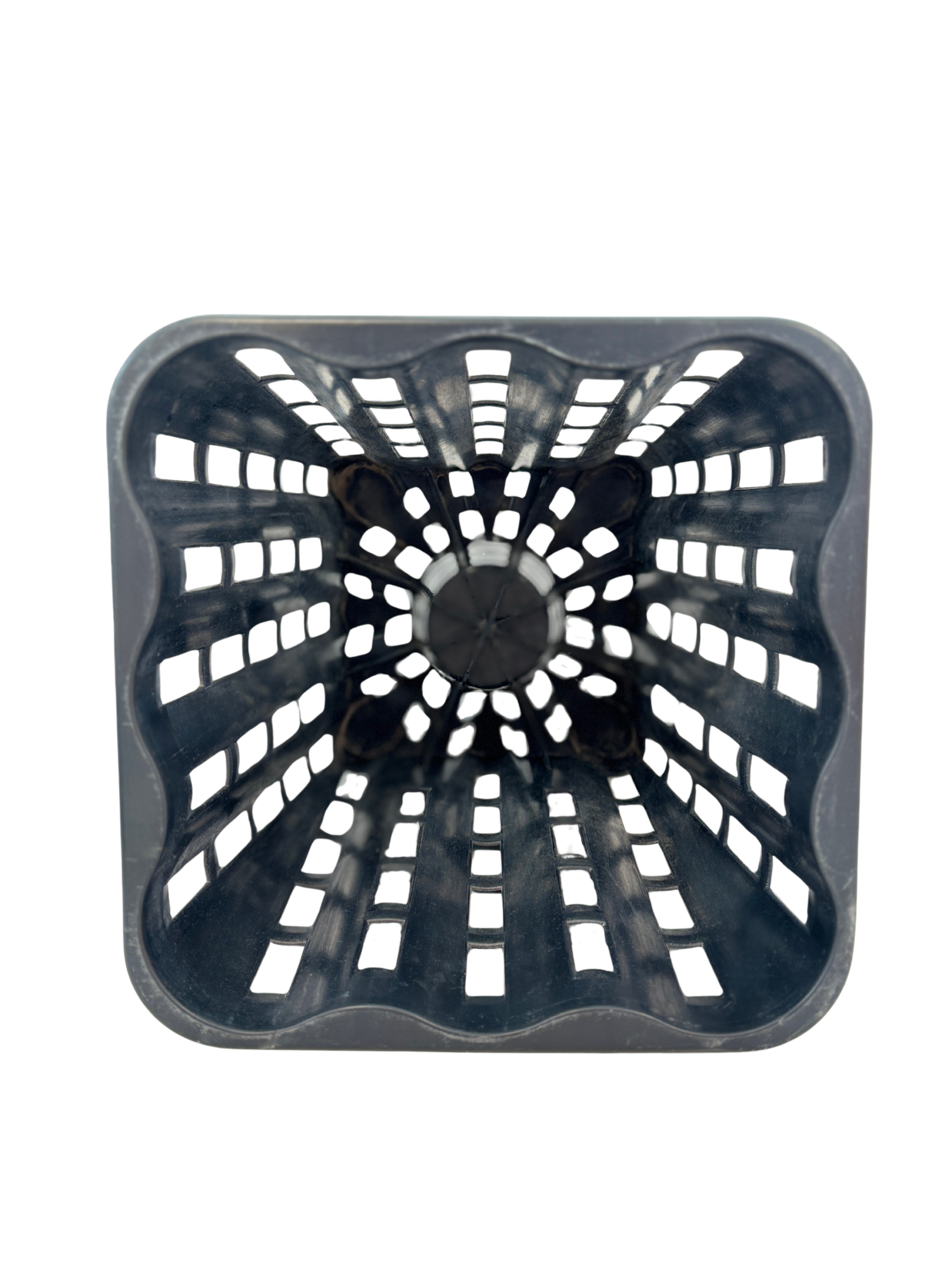 Maceta cuadrada para Raíces Saludables disponible en 6.5 L y 9 L