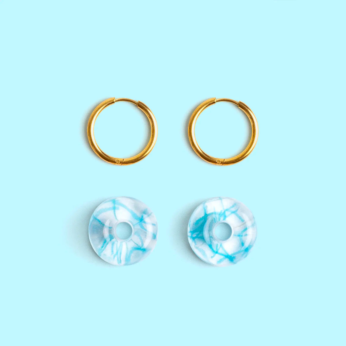 Pendientes de Aro Rodas - Vidrio de Mar Reciclado de Galicia, Joya Artesanal Única - Nature Vibes_2