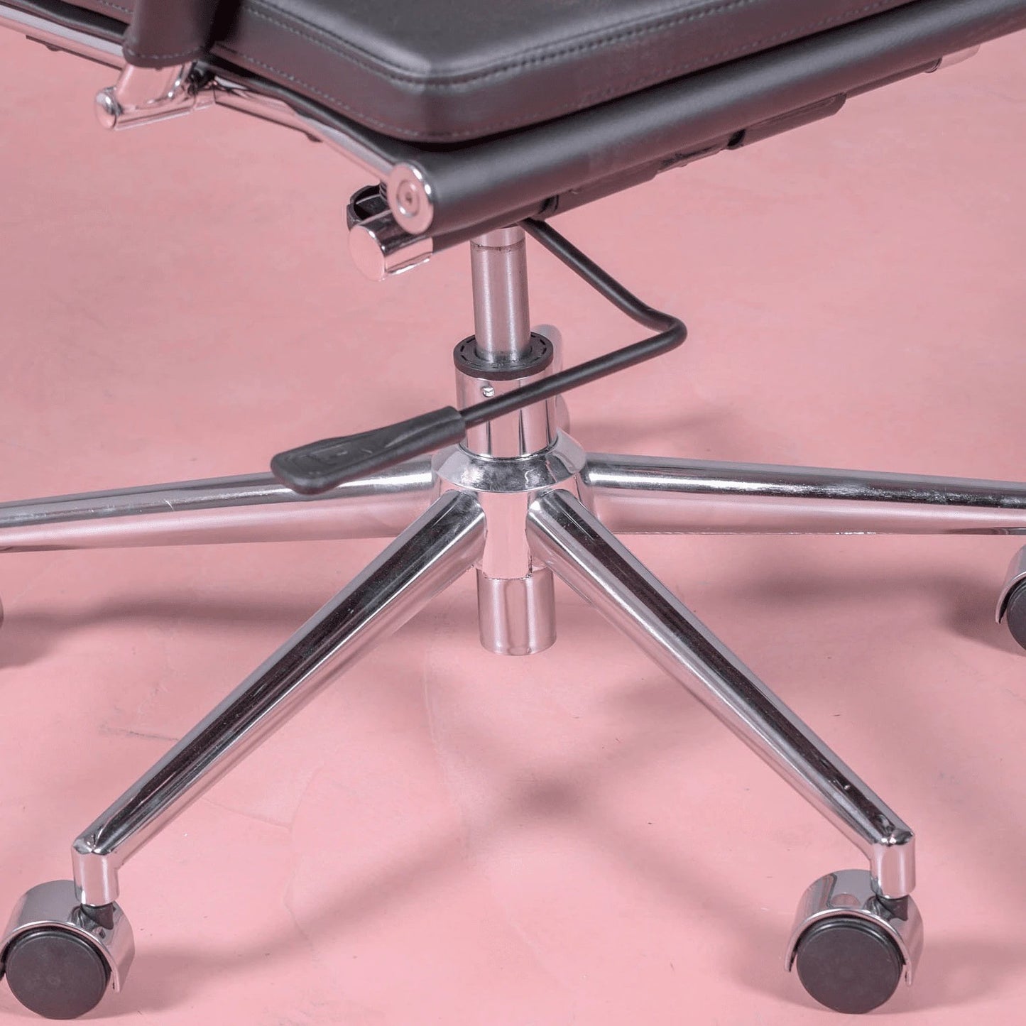 Silla De Escritorio Con Ruedas Y Respaldo Acolchado En Polipiel - Alu S_4