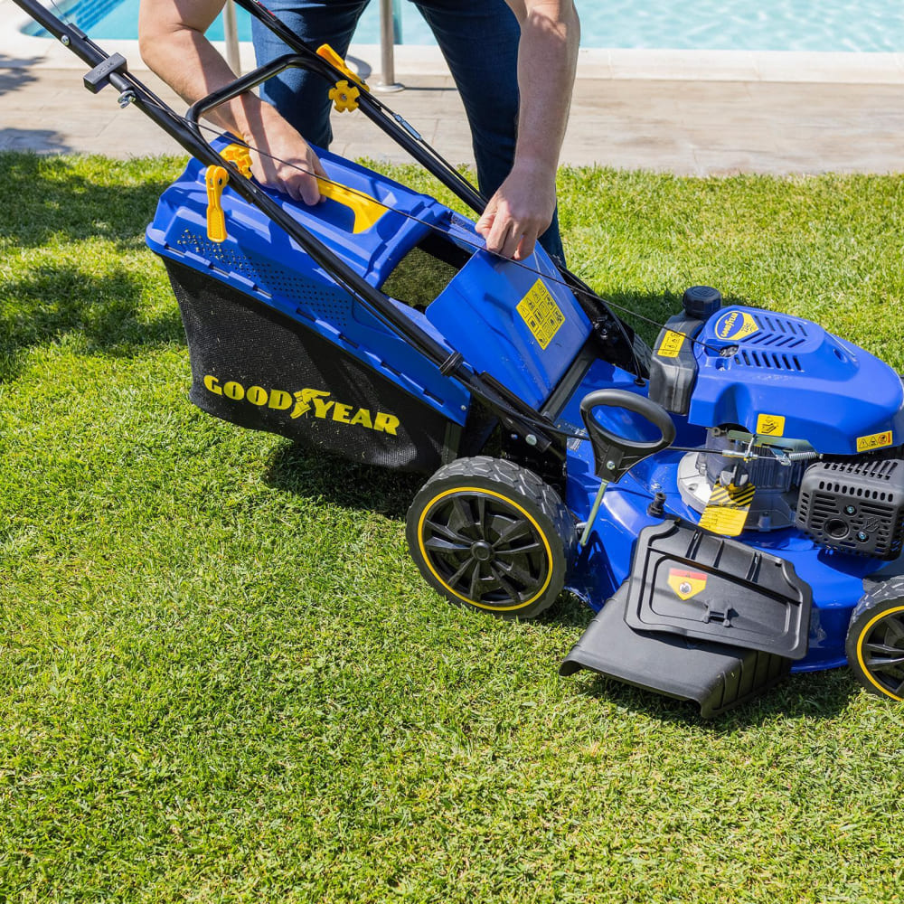Goodyear - Cortacésped Autopropulsado De Gasolina Motor 161cc 3.000w_3
