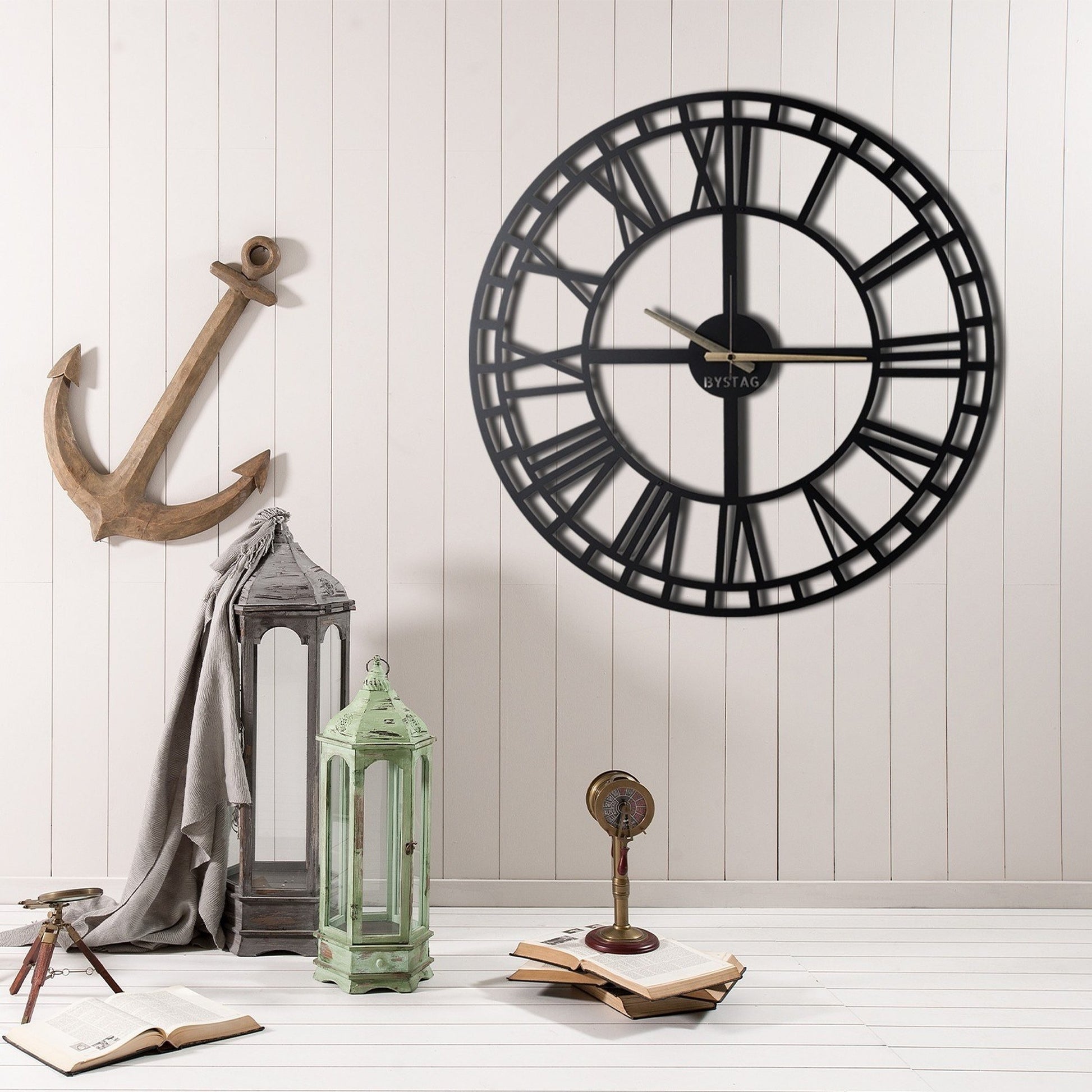 Reloj De Pared Metal Números Romanos 50x50_1