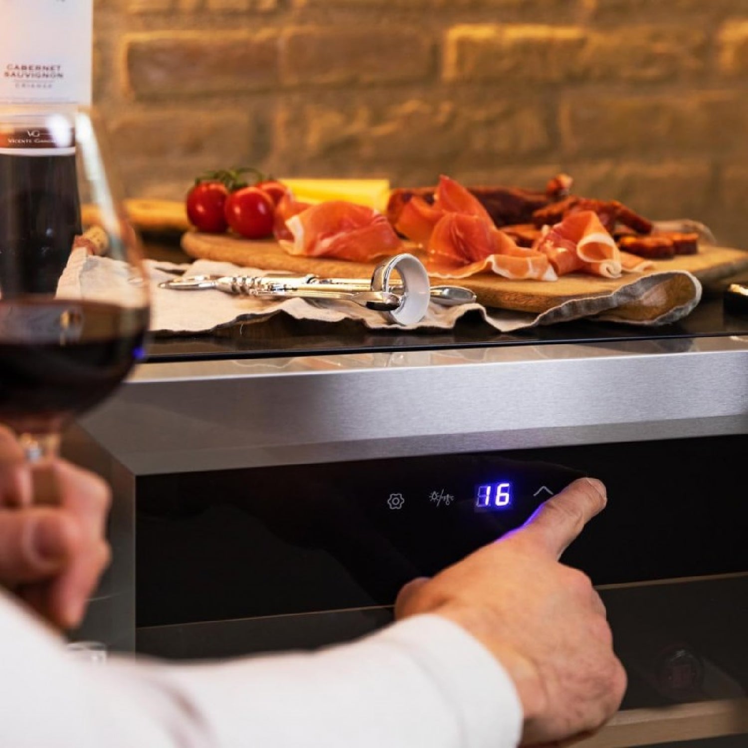 Cecotec Vinoteca Bolero Grandsommelier 2050 Inox Compressor_4