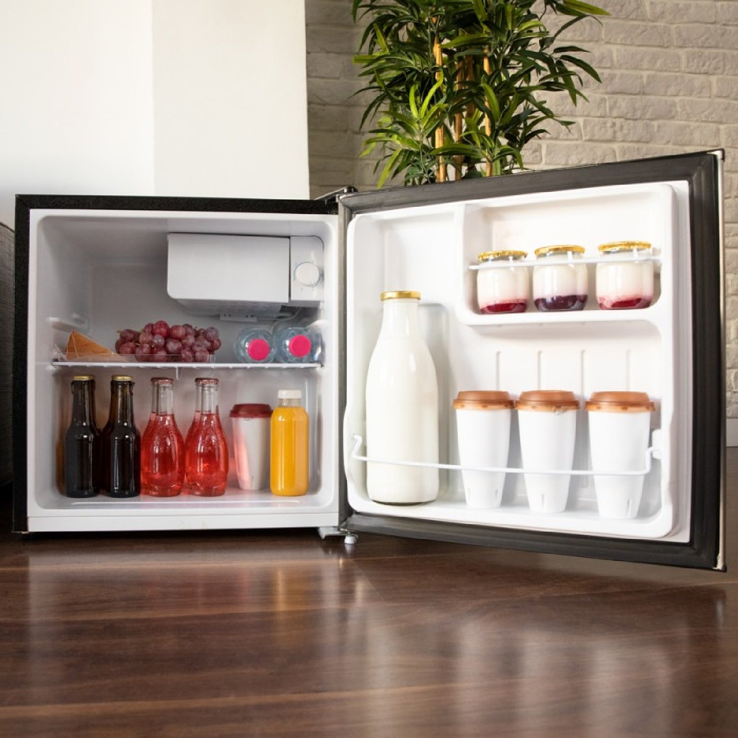Cecotec Mini Frigorífico Grandcooler 20000 Silentcompress Inox_2