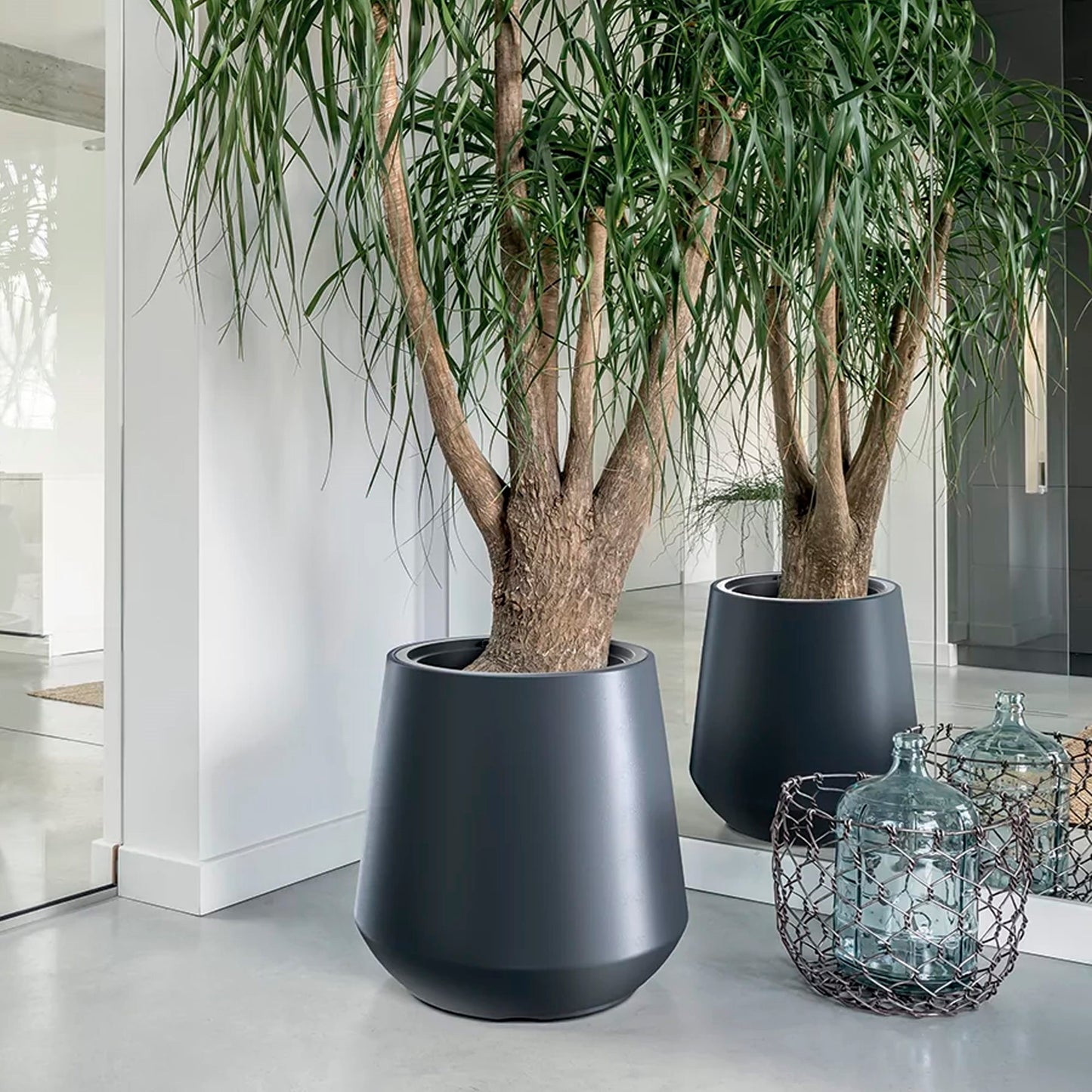 Maceta Heos 51l., Con Depósito, Dimensiones (mm) 439x439x440, Color Antracita_4