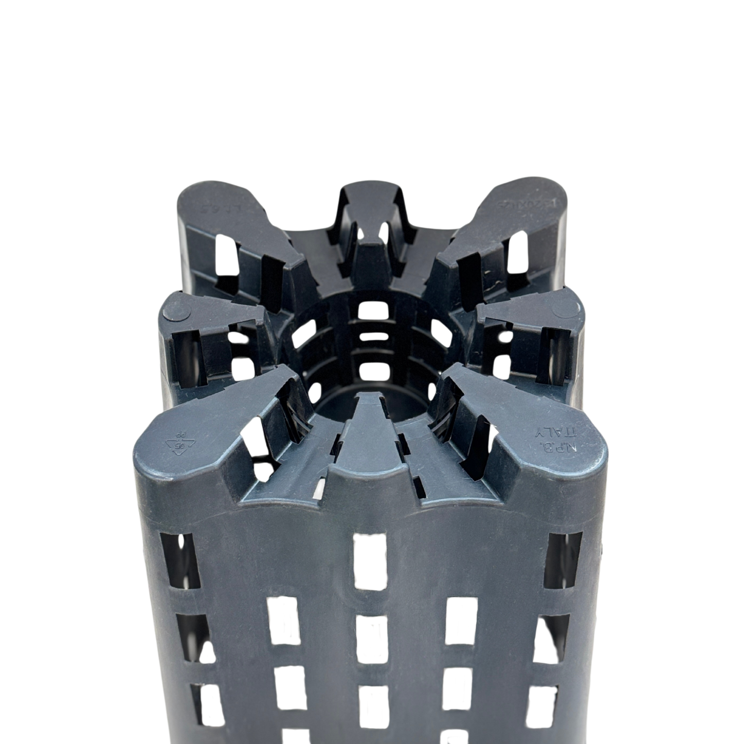 Maceta cuadrada para Raíces Saludables disponible en 6.5 L y 9 L