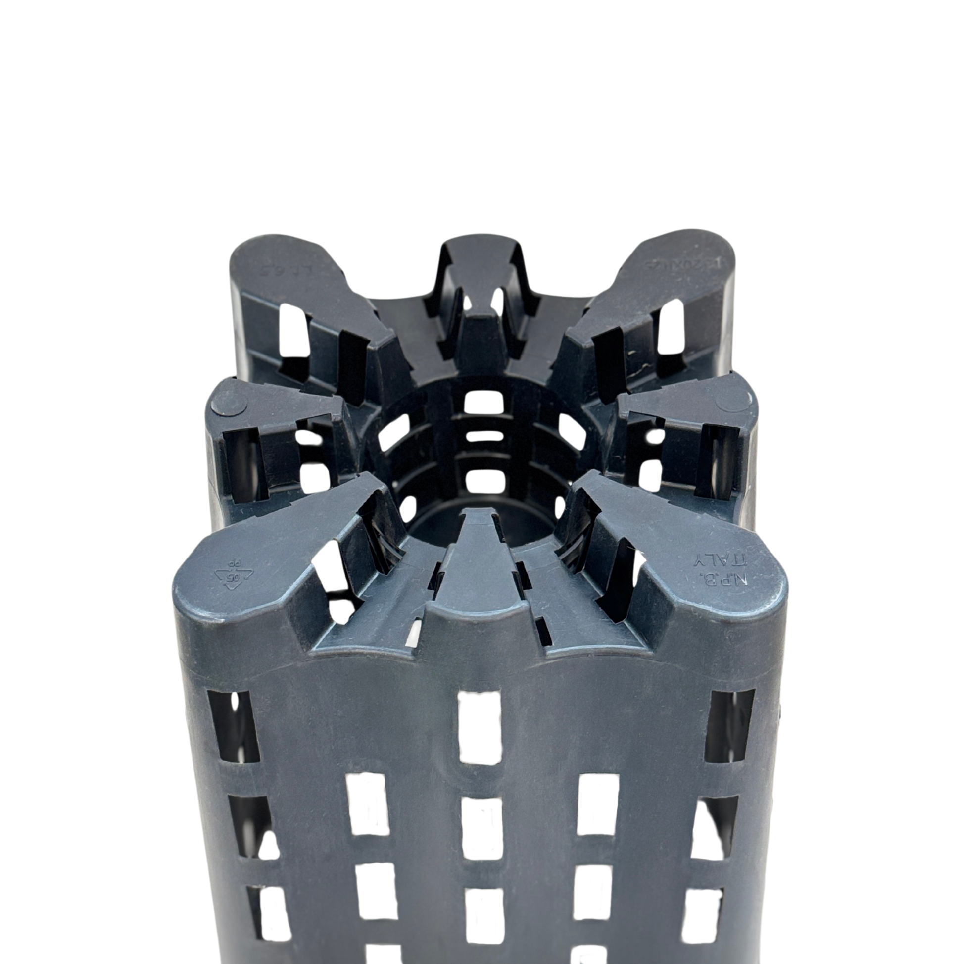 Maceta cuadrada para Raíces Saludables disponible en 6.5 L y 9 L