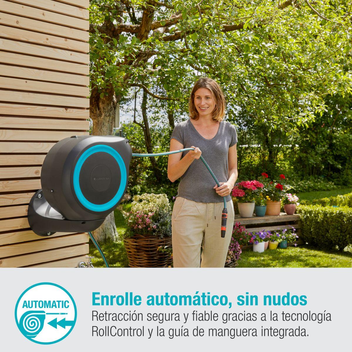 Portamanguera de pared RollUp S 15 m Gardena