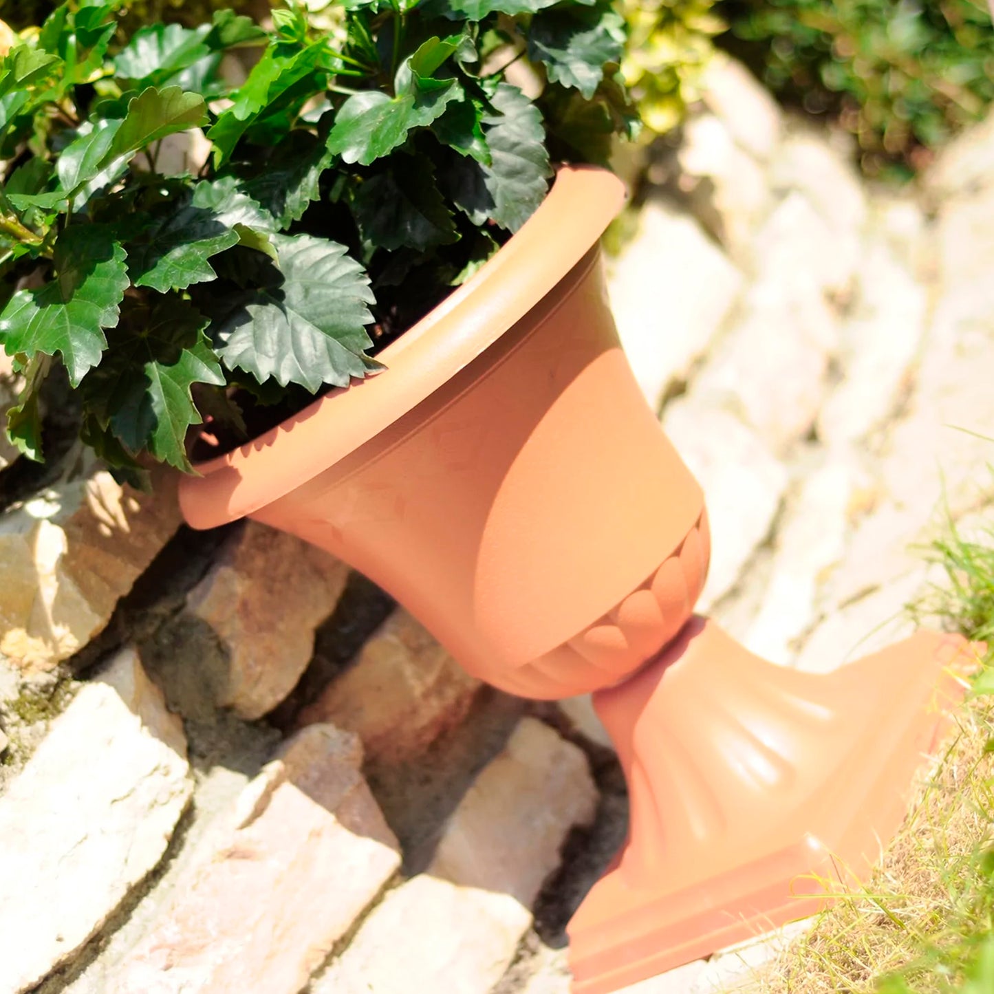 Maceta Ornamental Con Pie Atena 6,75l., Dimensiones (mm) 330x330x400, Color Terracota_3