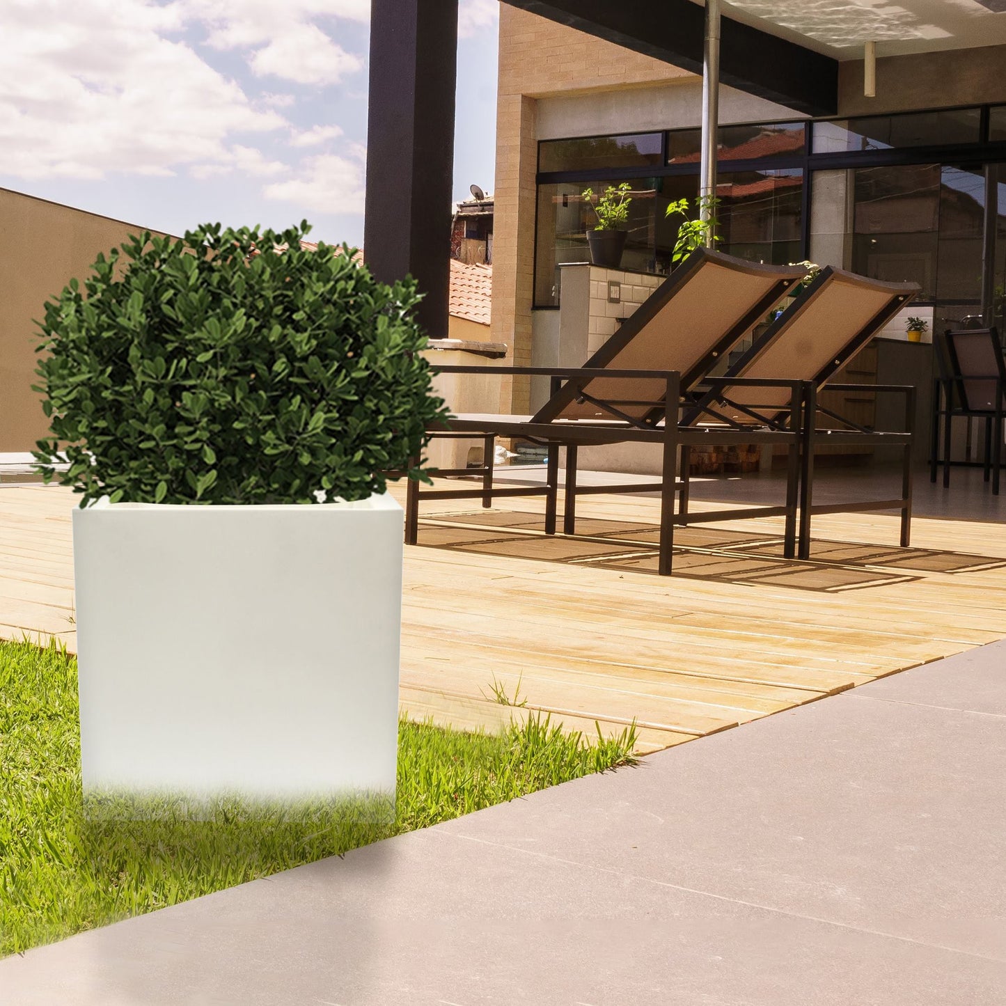 Macetero De Polietileno Blanco 50x50 Cm