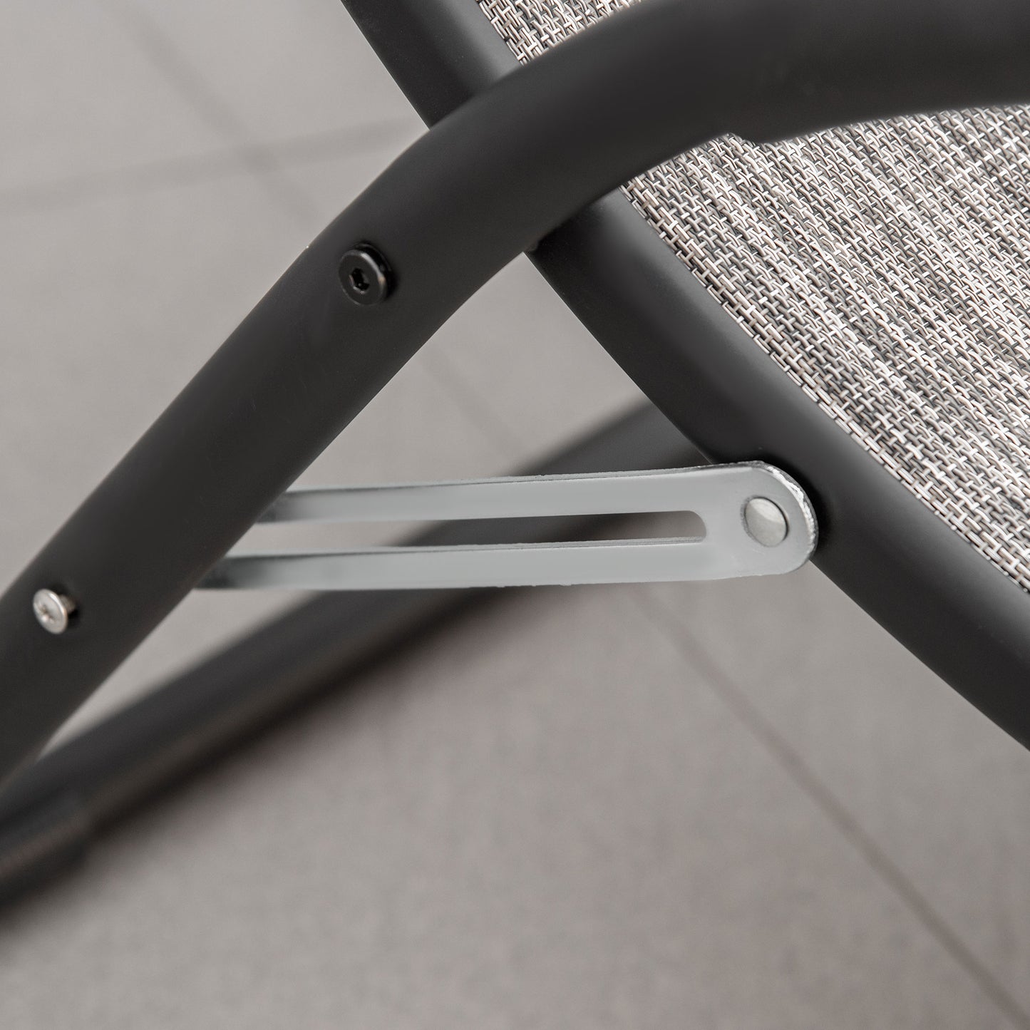 Outsunny Tumbona Plegable De Jardín Con Reposabrazos Y Reposapiés Metal Gris_4