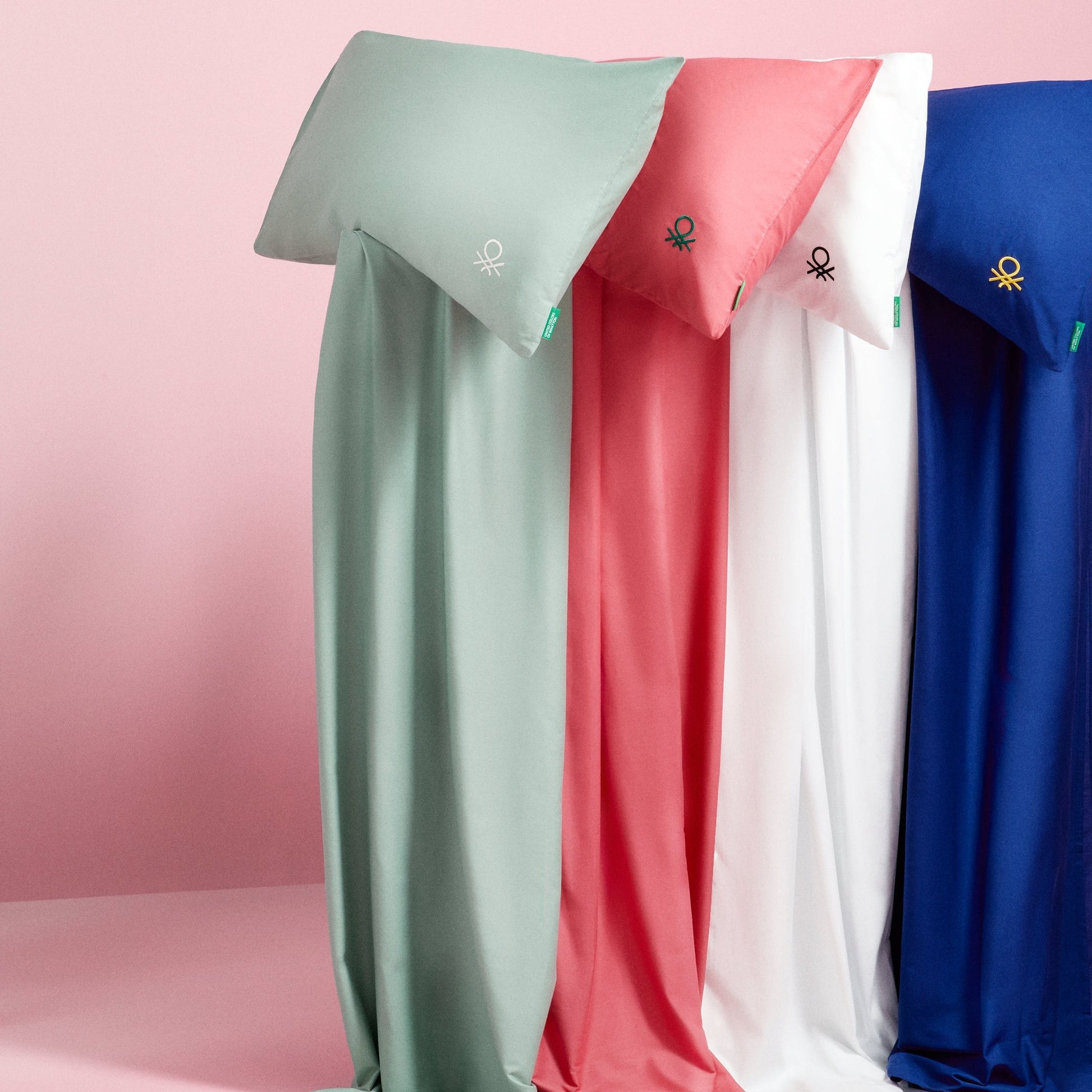 Set 3pzs Sabana Individual: Sabana Plana(160x280cm C/ Dobladillo Simple 5cm) + Sabana Bajera (90x200+40cm Flap) + 1 Funda De Almohada (50x85) 100% Al