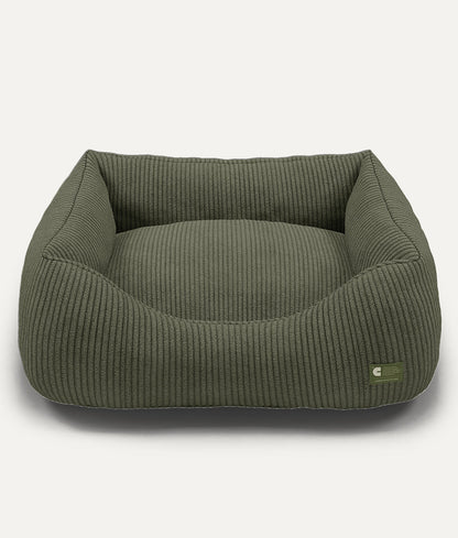 Cafide Cama De Material Reciclado Para Perro Con Tejido De Pana Verde. Modelo Snozy.