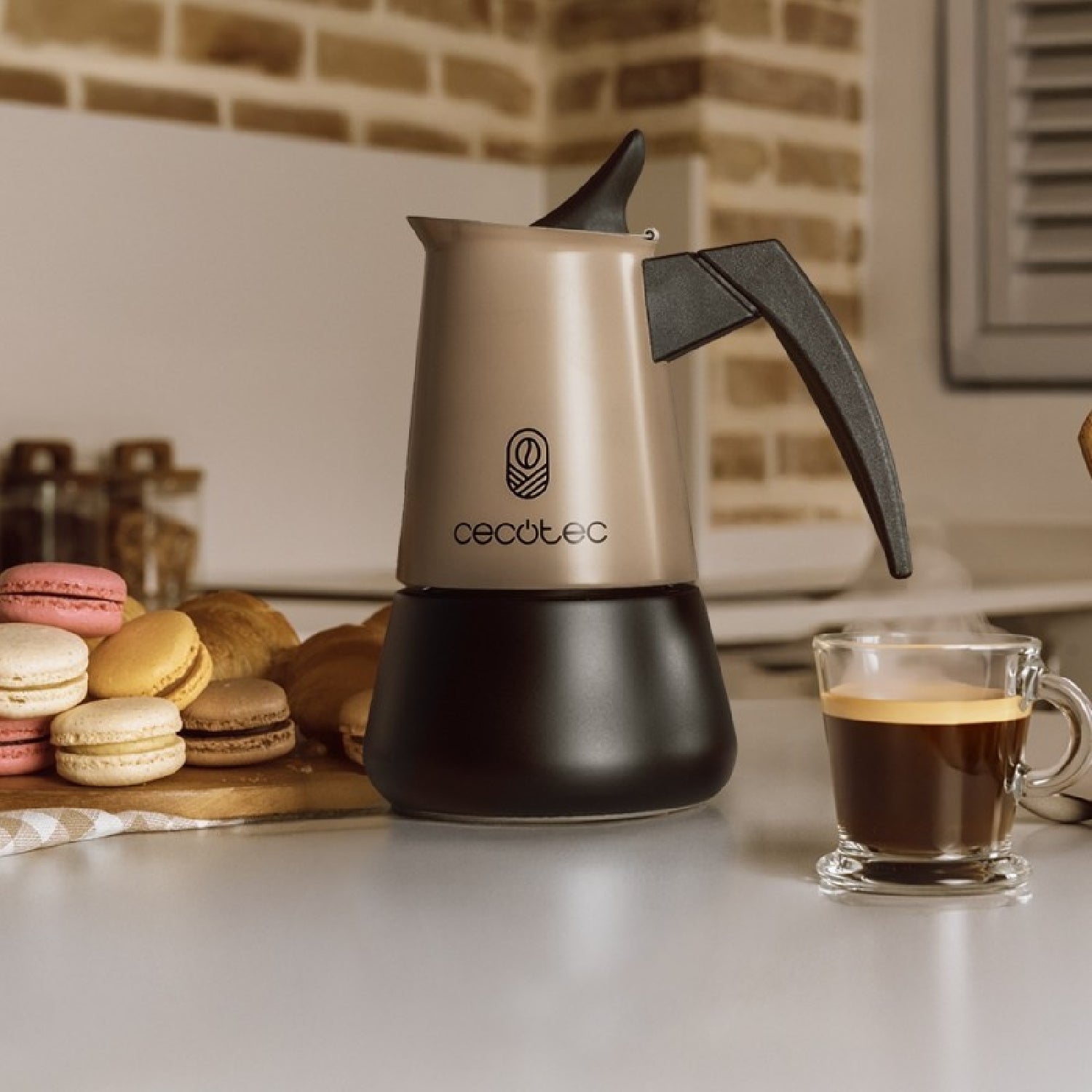 Cecotec Cafetera Italiana Piccolina 600 Gold. 300ml, 6 Tazas De Café, Acero Inoxidable, Apta Todas Superficies, Filtro P_2