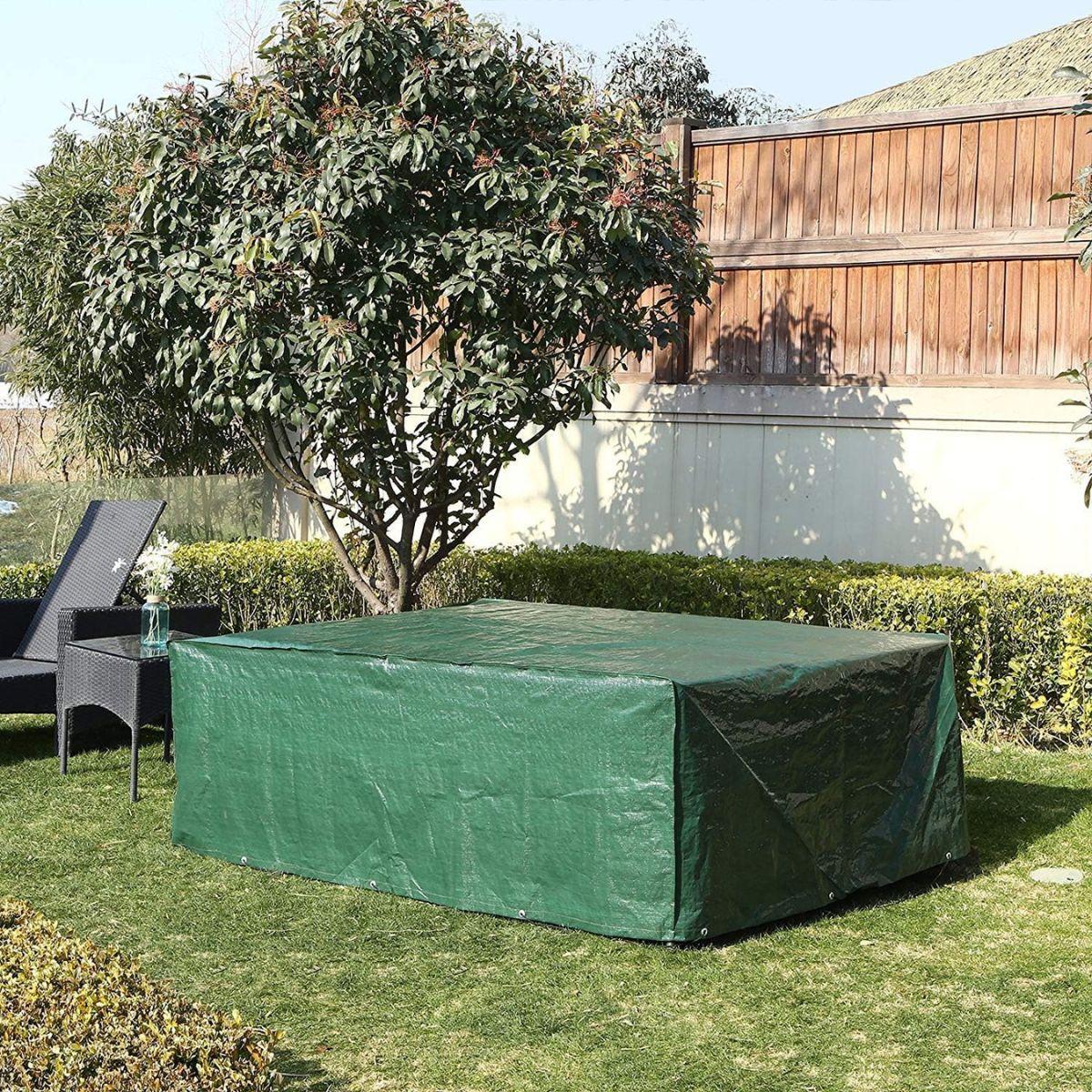 Funda rectangular cubre mesas y sillas de polietileno 225x 143x 90 cm