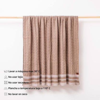 Manta Punto De Ochos 140x190cm 100% Acrílico 200gsm Marrón Con Rallas Beige Scalpers Home_3