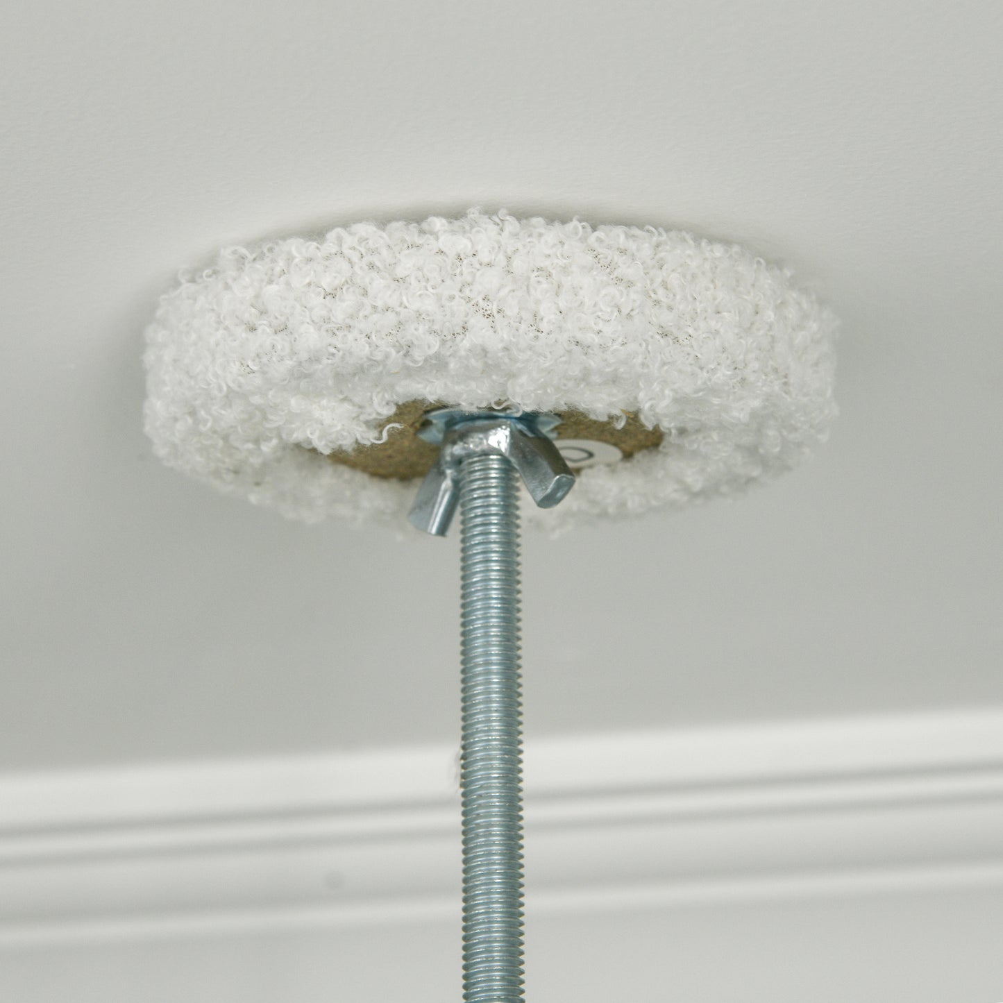 Árbol Rascador Para Gatos De Suelo A Techo Ajustable 55x38x225-255 Cm Blanco_4