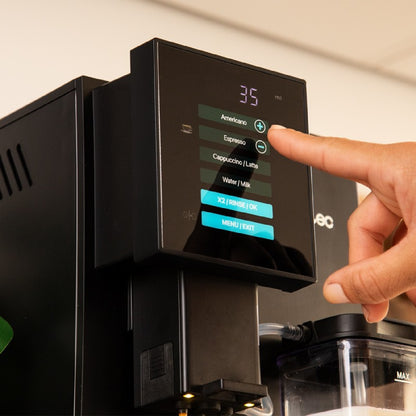 Cecotec Cafetera Superautomática Cremmaet Compactccino_1