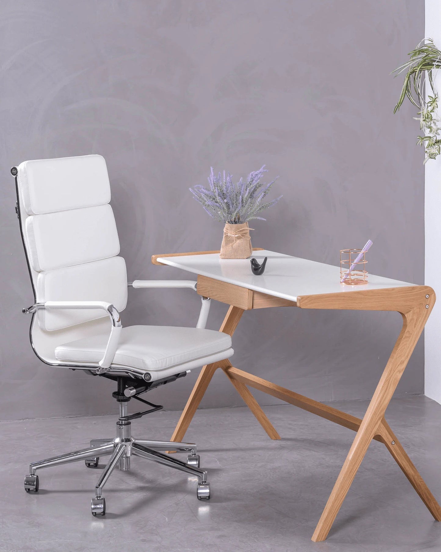 Silla De Oficina Con Ruedas Y Respaldo Alto Acolchado En Polipiel - Alu S_1
