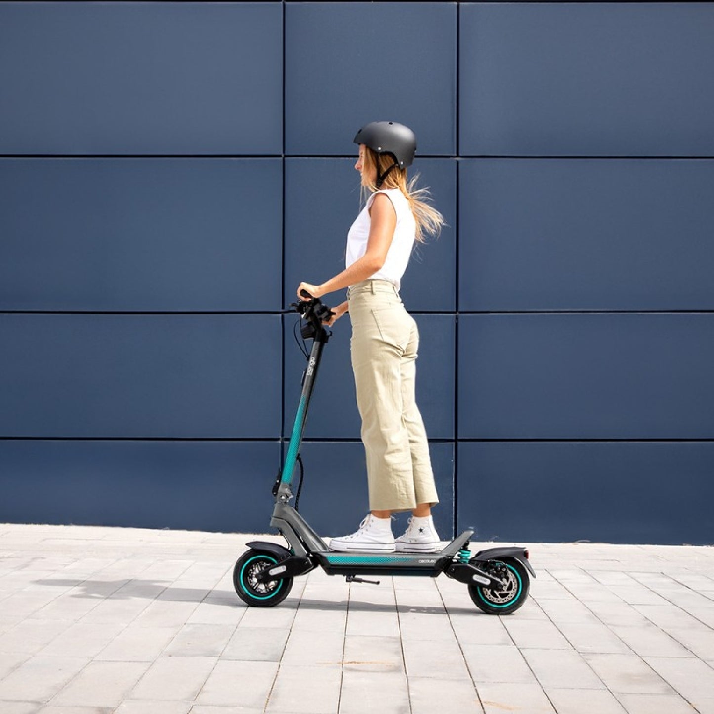 Patinete Eléctrico Bongo Serie Y45. 750 W, Hasta 45 Km, Doble Suspensión, Neumáticos De 10, Triple Sistema De Frenado, Tracción Trasera, Normativa_2