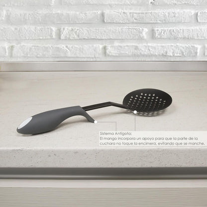 Espumadera Cocina Nylon Con Mango Antigotas Engomado 35 X 11,7 Cm._1