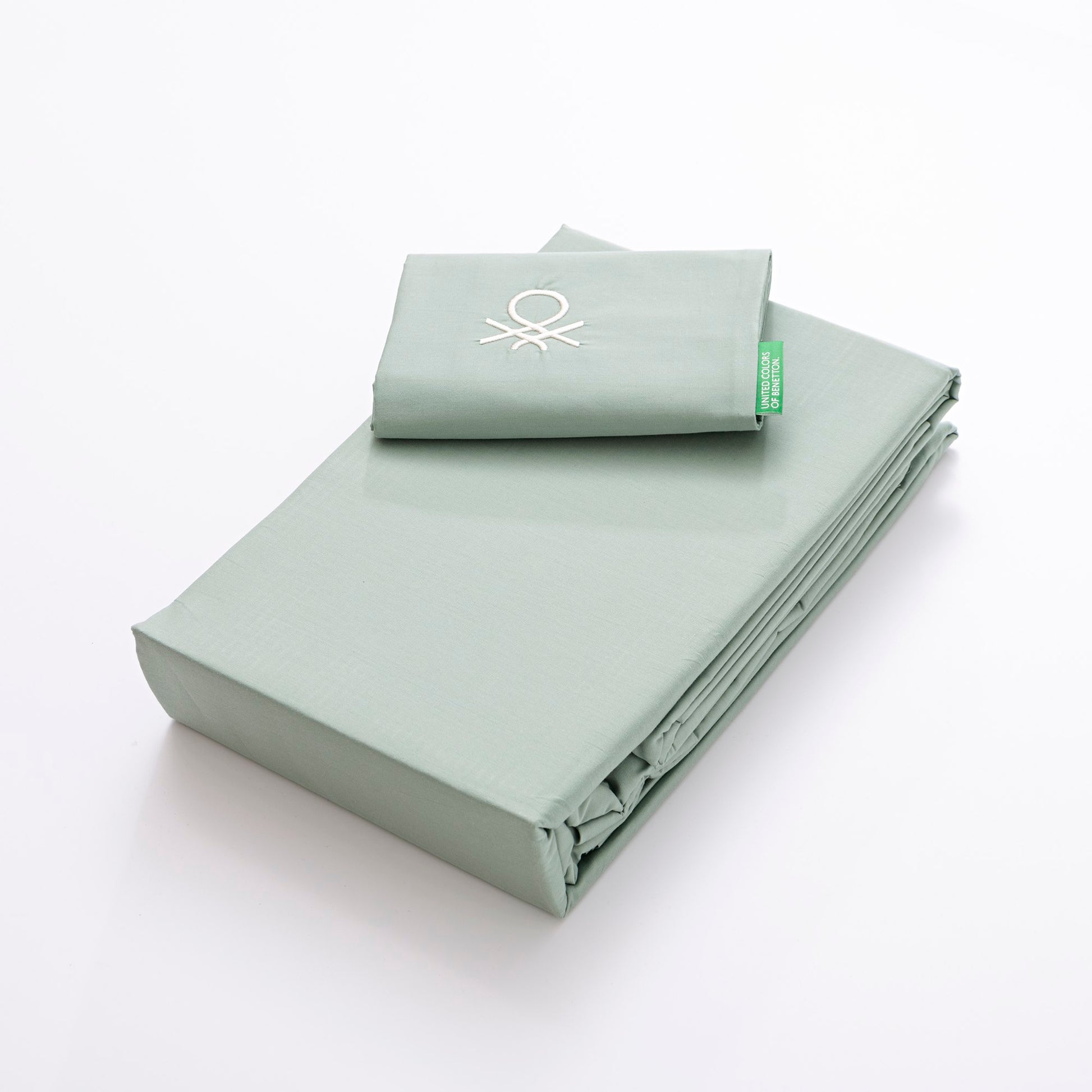 Set 3pzs Sabana Individual: Sabana Plana(160x240cm C/ Dobladillo Simple 5cm) + Sabana Bajera (90x200+30cm Flap) + 1 Funda De Almohada (45x115cm) 100%