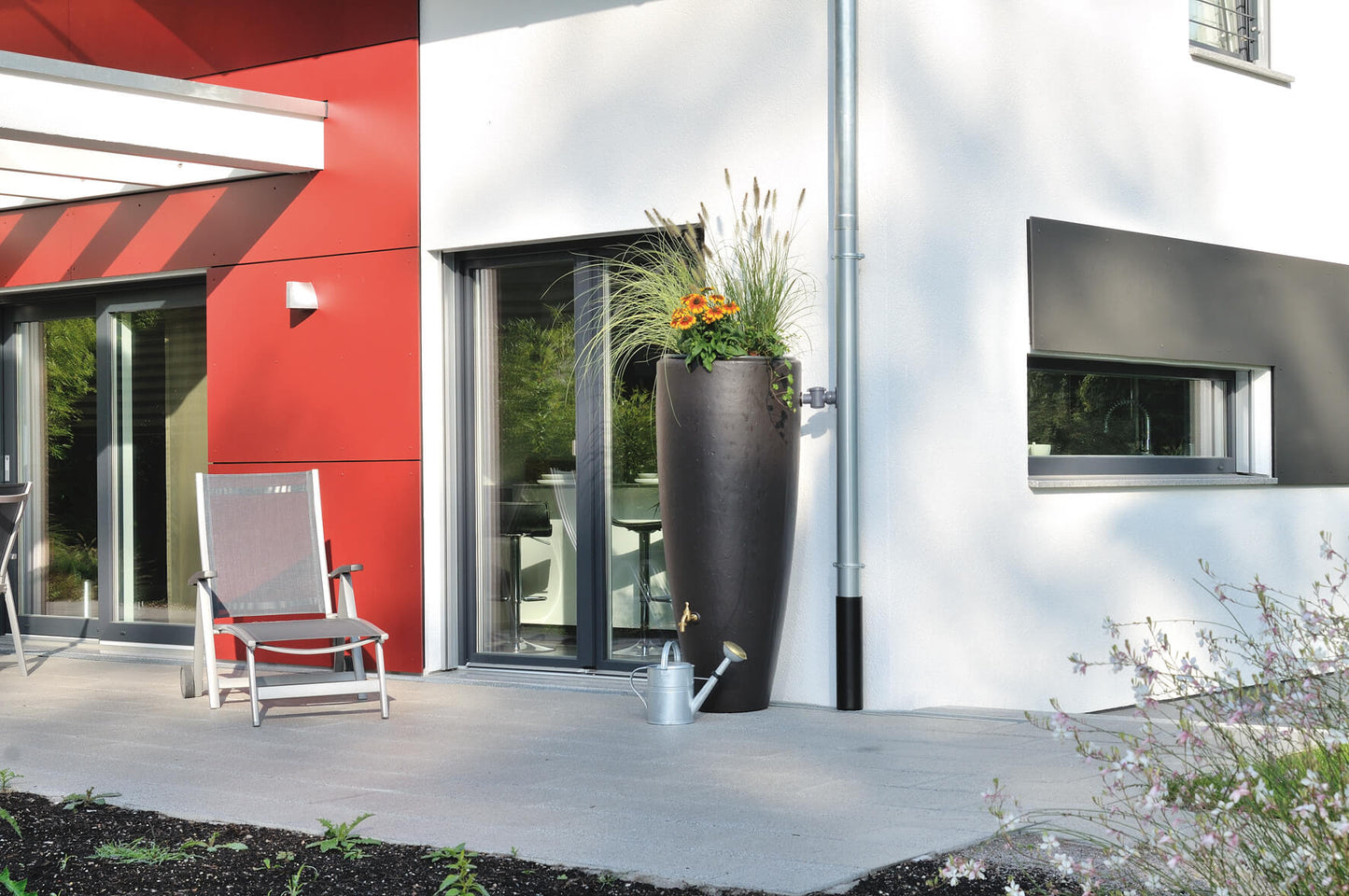 Depósito de agua de lluvia y macetero 2 en 1 Graf 300 L