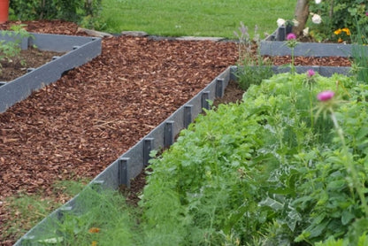 Bordillo Ecolat 100% Plástico Reciclado (paquete 4x 1,2mx1cmx14cm).