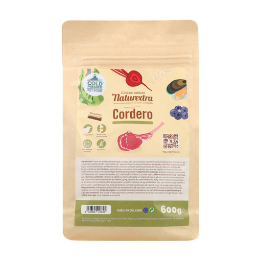 Pienso prensado en frío en Pellets para perros con cordero 600 g NaturExtra