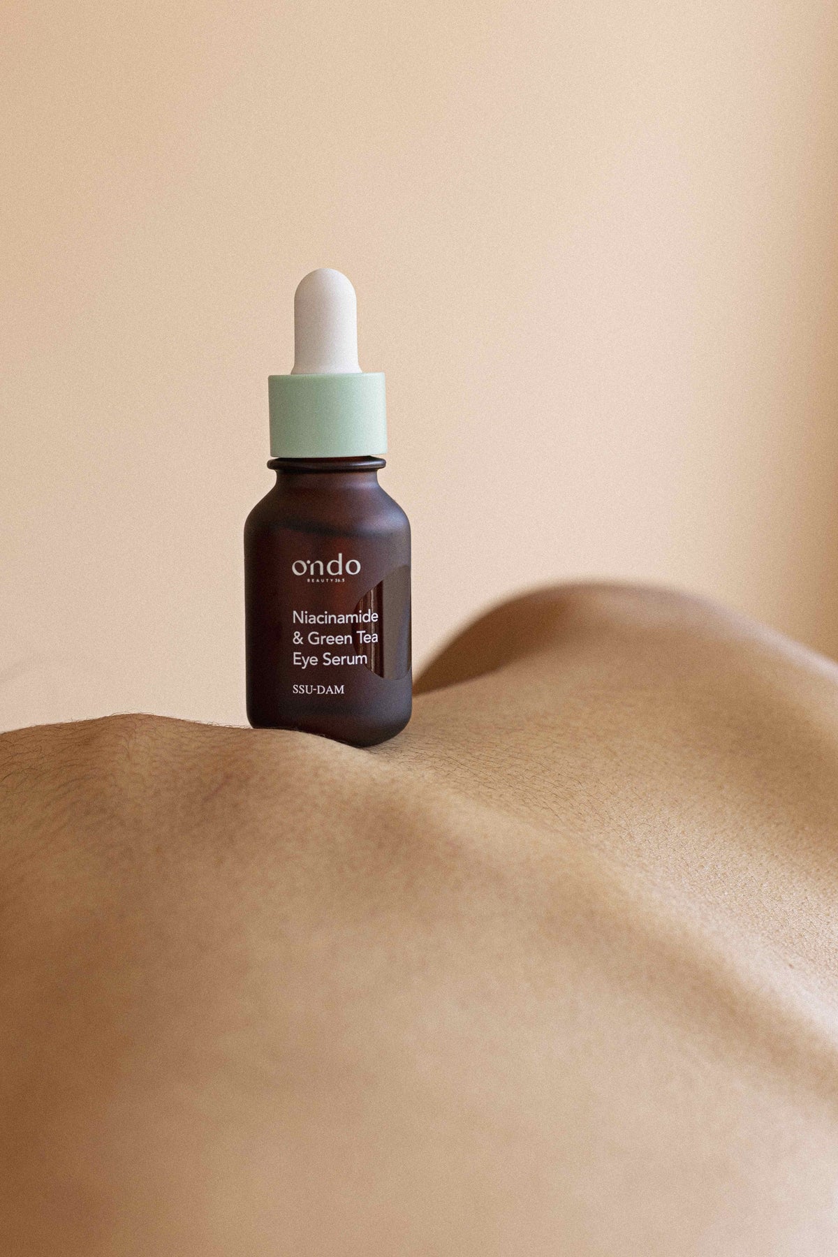 Niacinamide & Green Tea Eye Serum SSU-DAM Ondo Beauty 36.5