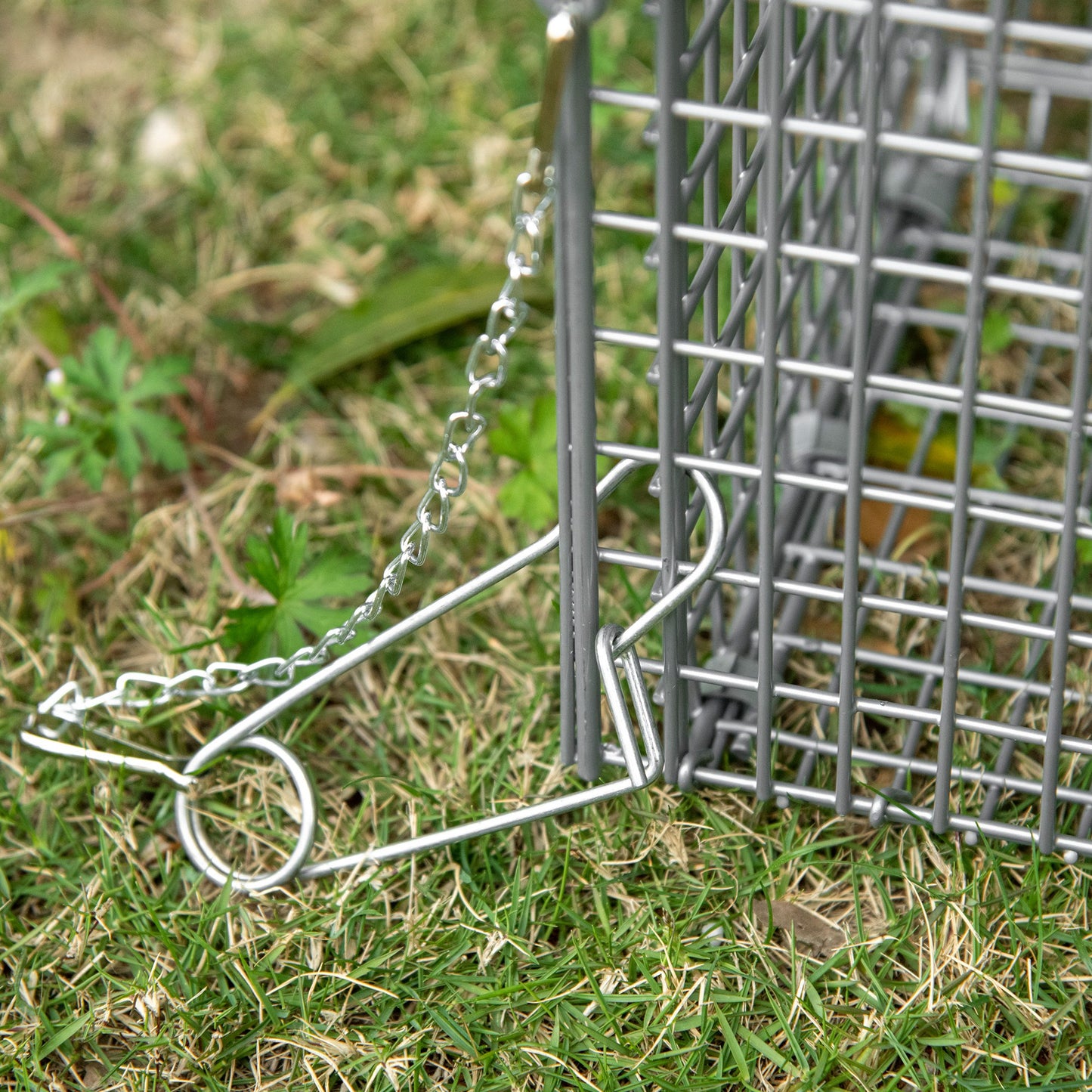Outsunny Trampa Para Animales Vivos Plegable 93x31x34,5cm Con Puerta Y Asa Plata_4