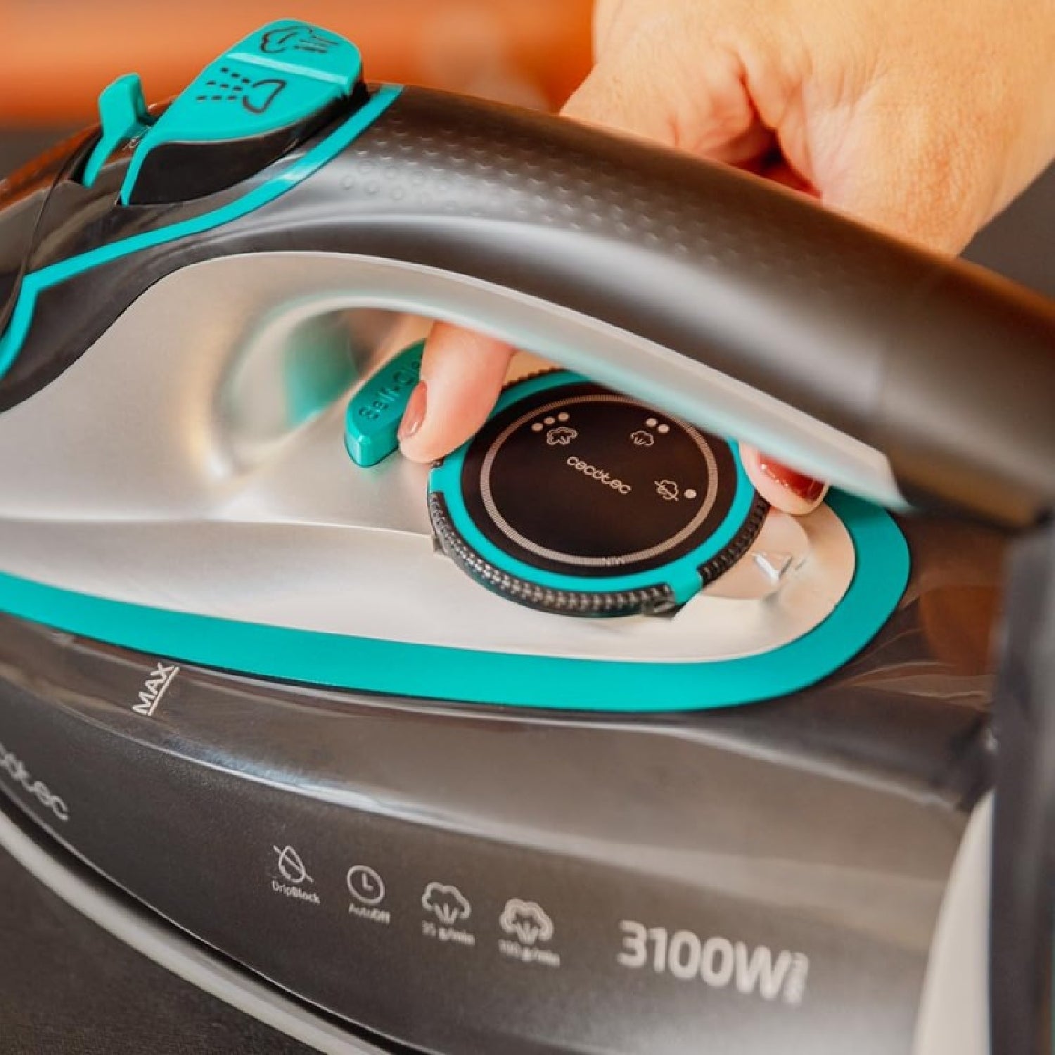 Cecotec Plancha Horizontal Cordless Ironhero 3100 Cordless_4