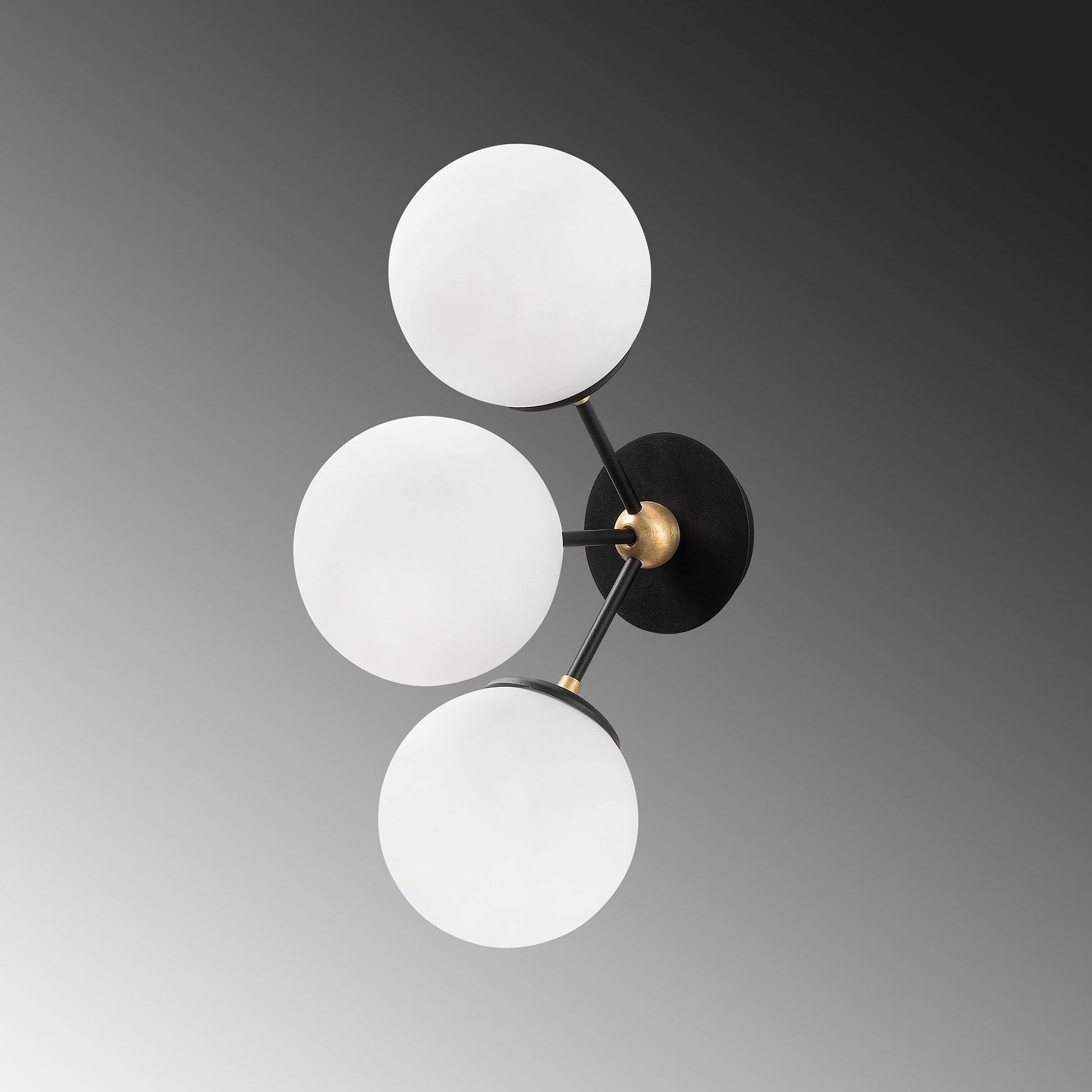 Aplique De Pared, Metal , Negro

blanco, 15x30x44, Casquillo 3 X E 27 Max 40 W_3