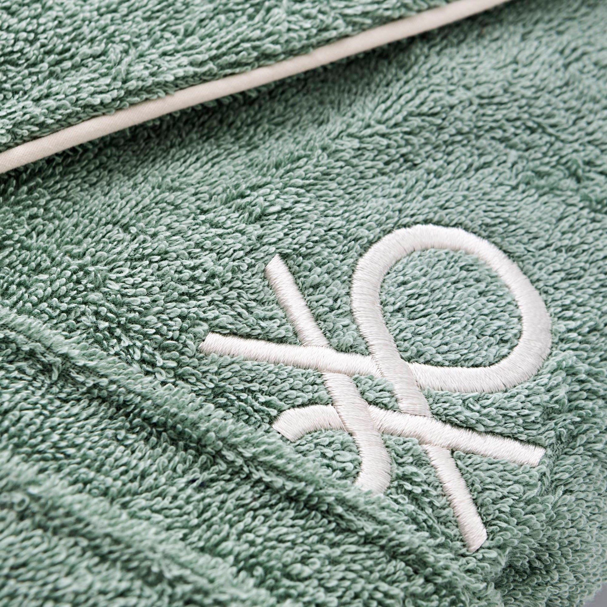 Albornoz L/xl 420gsm 100% Algodon C/ Logo Bordado Verde Core Benetton_2