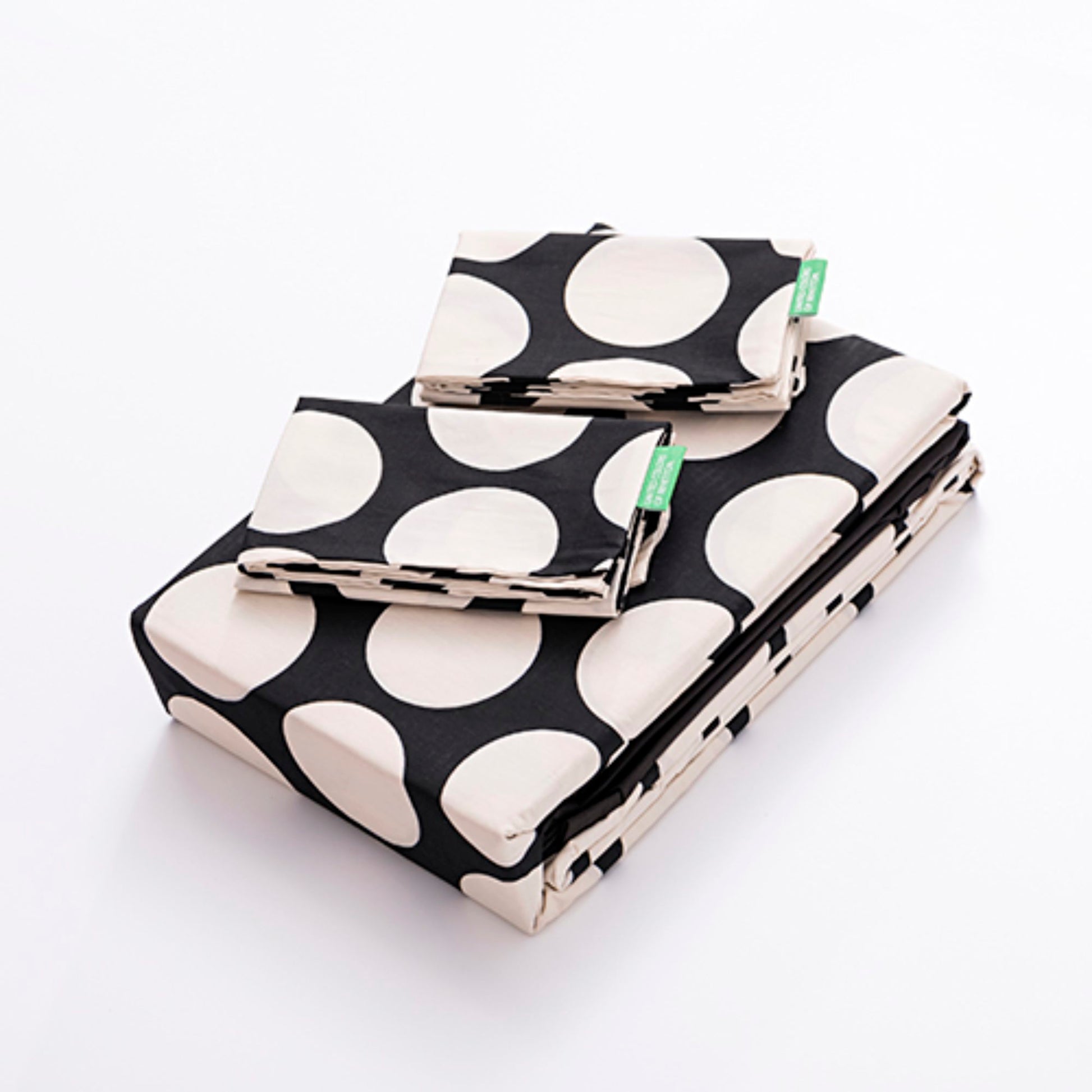 Set 4pzs Funda Nordica King: Funda Nordica (260x240cm W/ 30cm Dobladillo) + Sabana Bajera (200x200 W/ 30cm Solapa) + 2 Almohada (50x50cm) 100% Algodo