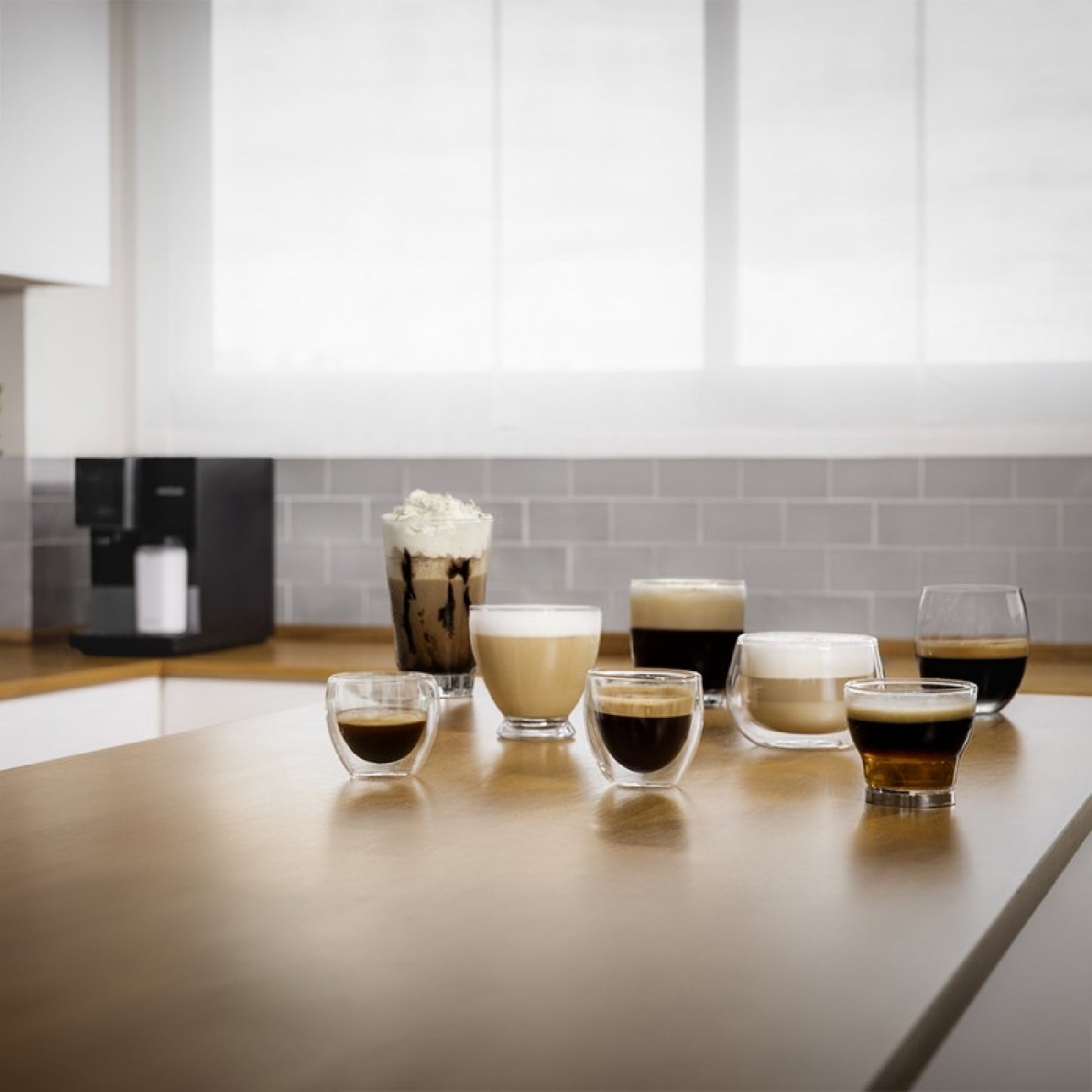Cecotec Cafetera Megautomáticas Cremmaet Compactccino Connected Black Silver Cecotec_1