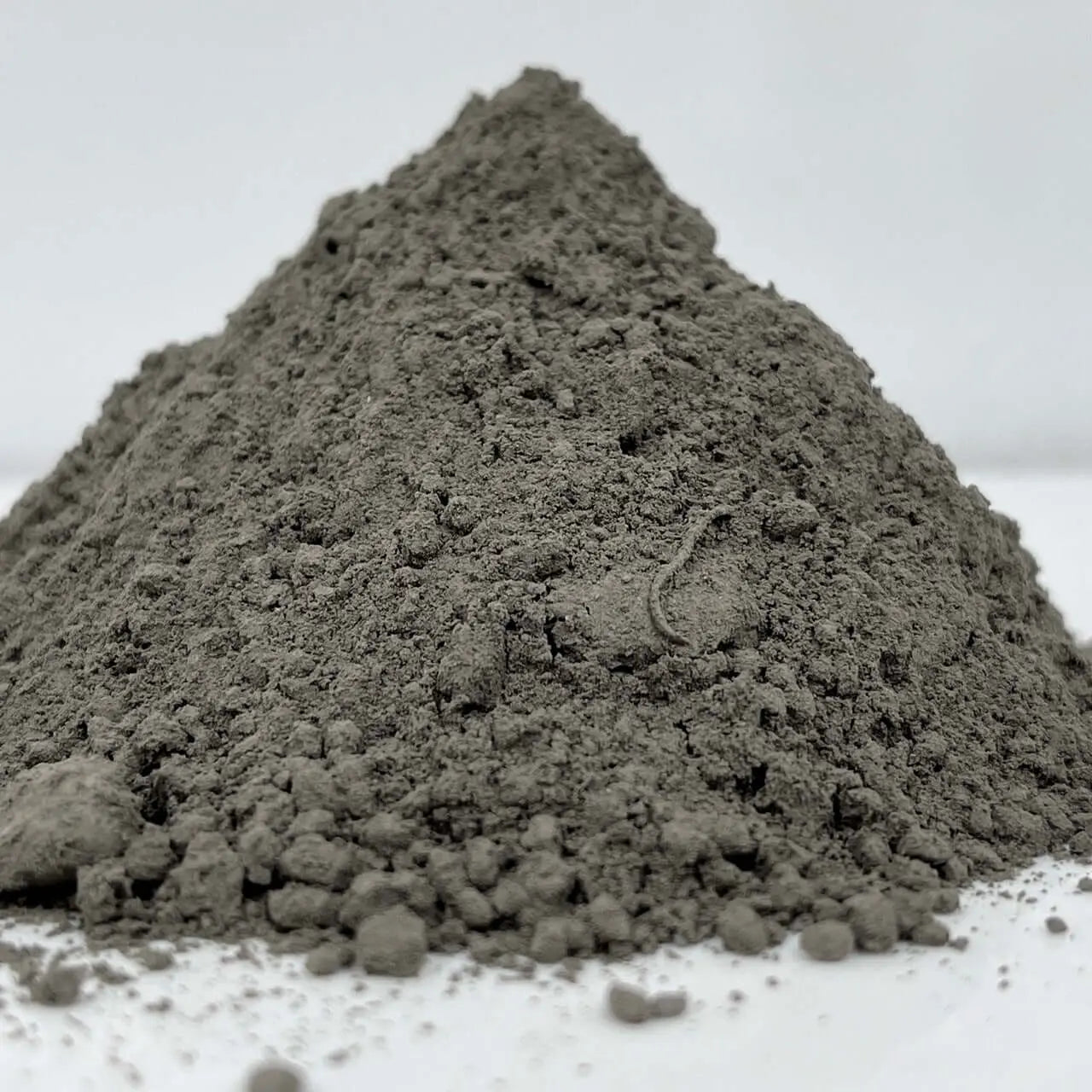 Basalto Y Humus | Enmienda Mineral Con Microbiota / Saco 20 Kg 15 L_2