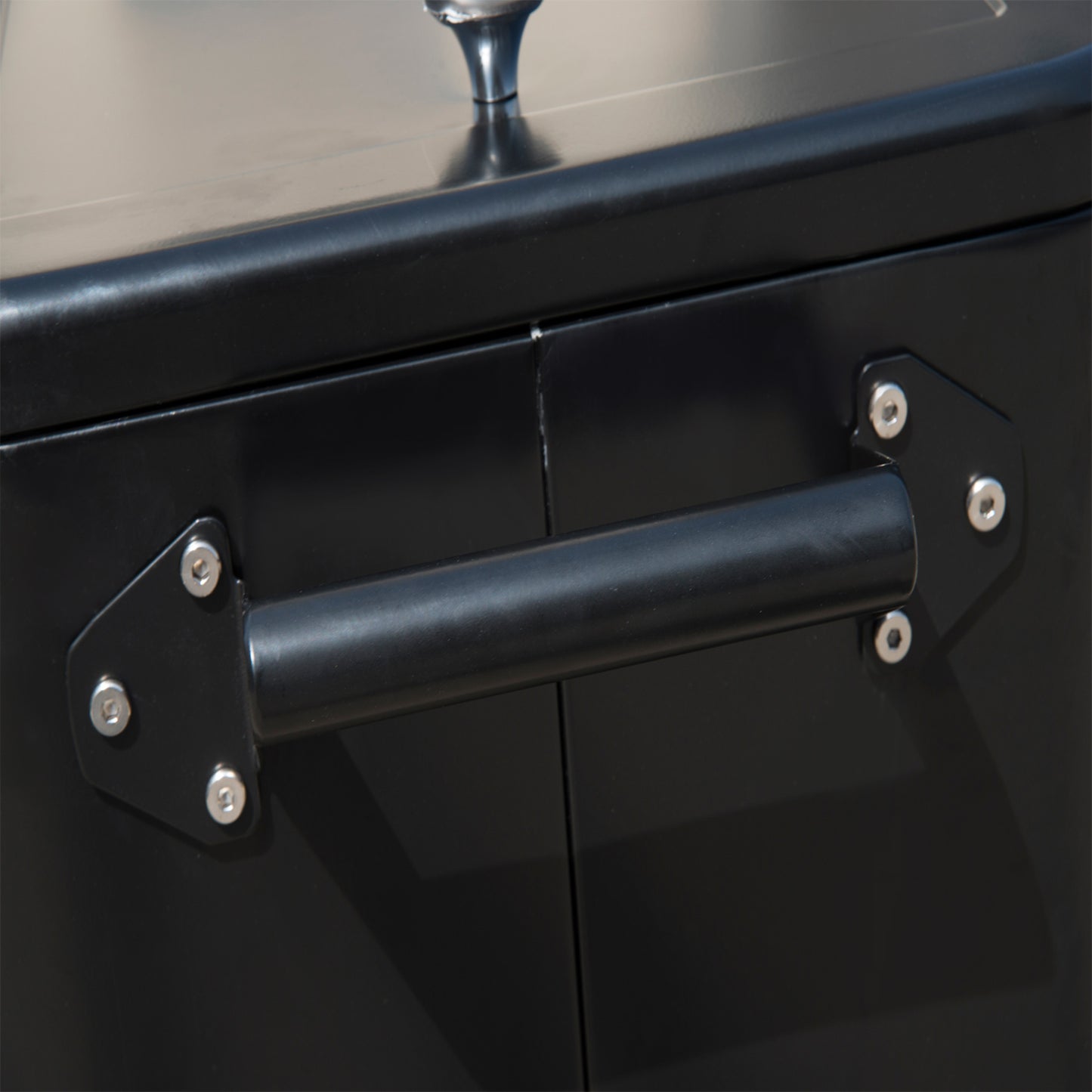Outsunny Nevera Para Exterior 75,7 L Con Ruedas Abrebotellas Y Estante Negro_3