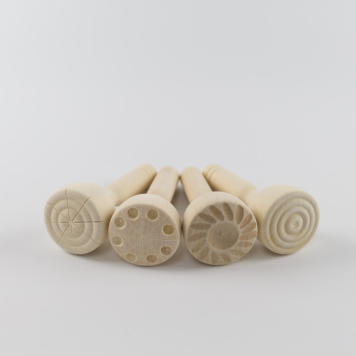 4 Sellos De Madera Para Plastilina_0