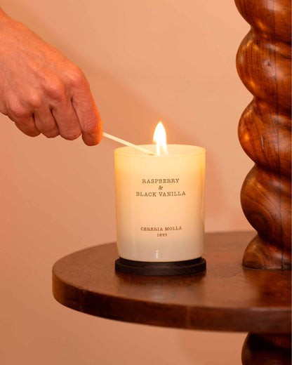 Cerería Mollá 1899 Vela Raspberry & Black Vanilla 230gr_1