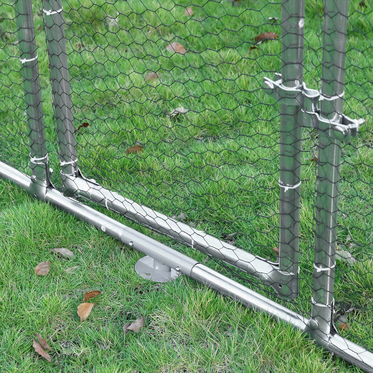 Pawhut Gallinero De Exterior 2,8x5,7x1,95 M Estructura De Metal Galvanizado Tela_3