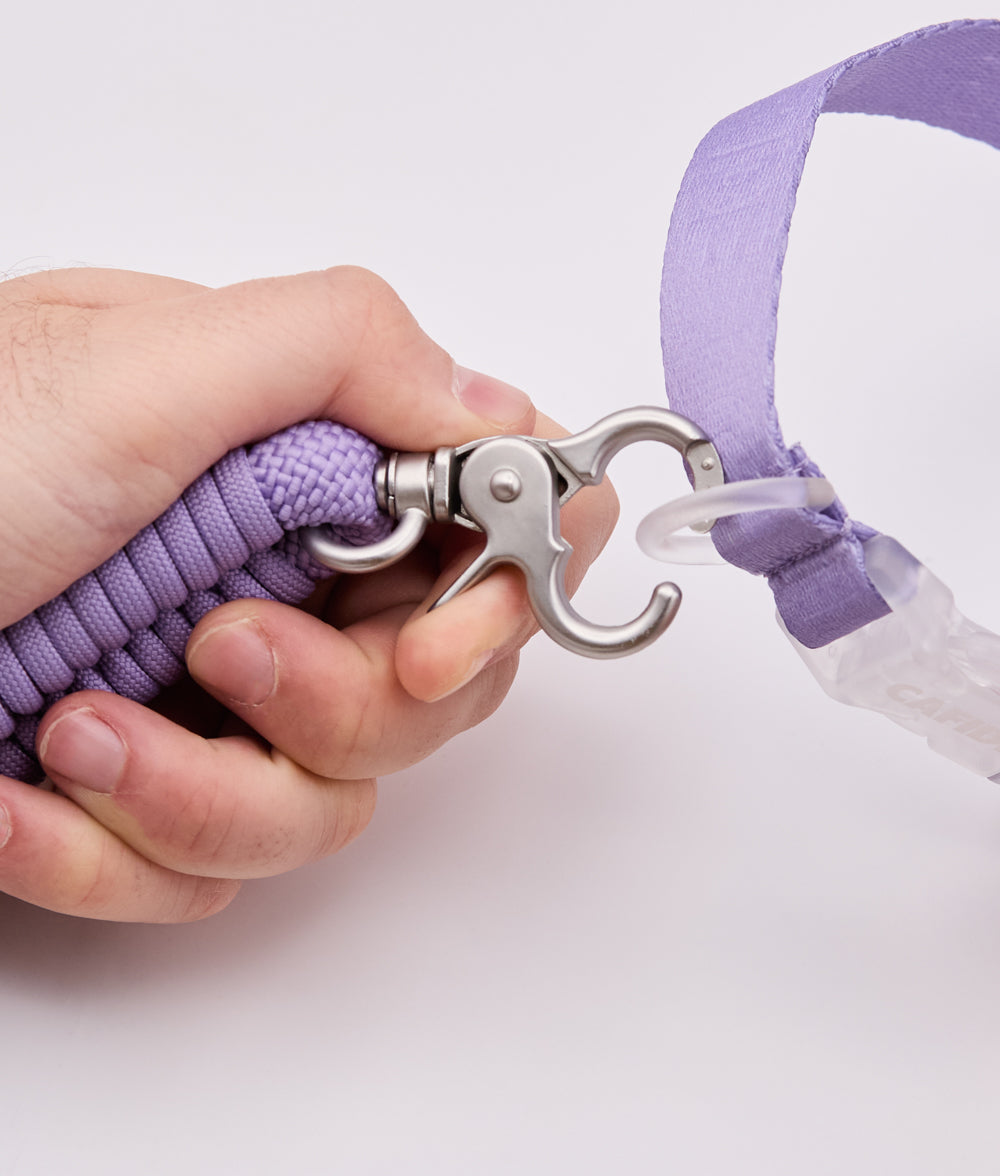 Cafide Correa Multiposición De Material Reciclado Violeta. Modelo Ona.