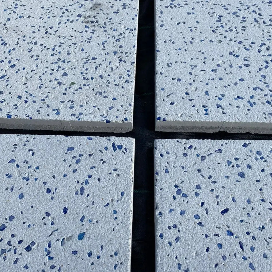 Losa Cuadrada 75x75 Cm | Recycla / Unidad / 75x75x5 Cm. / Blanco + Vidrio Azul_5
